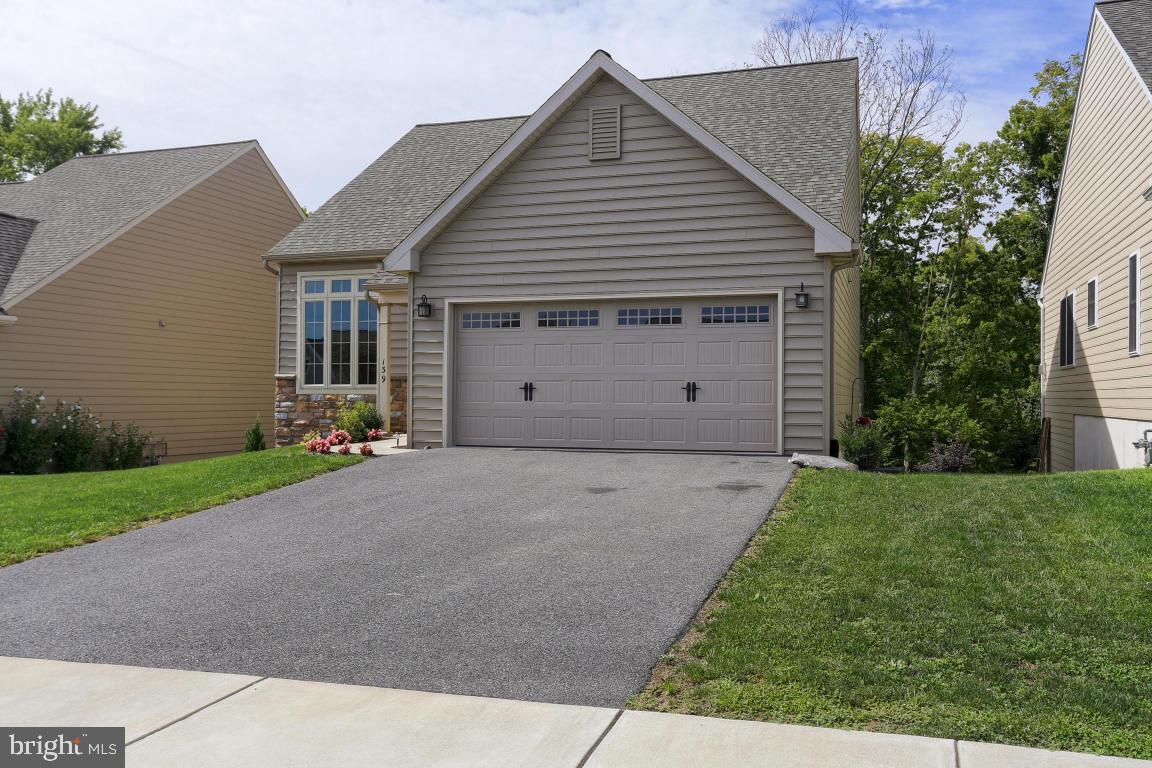 SOUTHERN VILLAGE - Residential