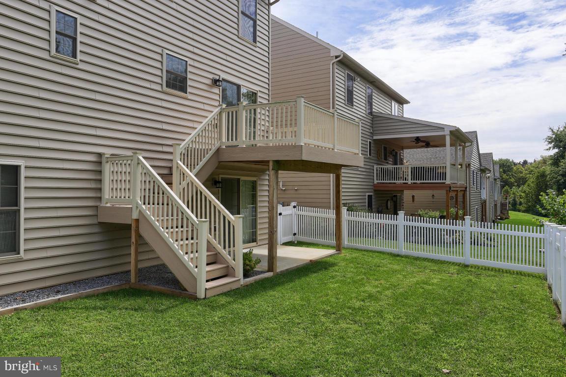 SOUTHERN VILLAGE - Residential