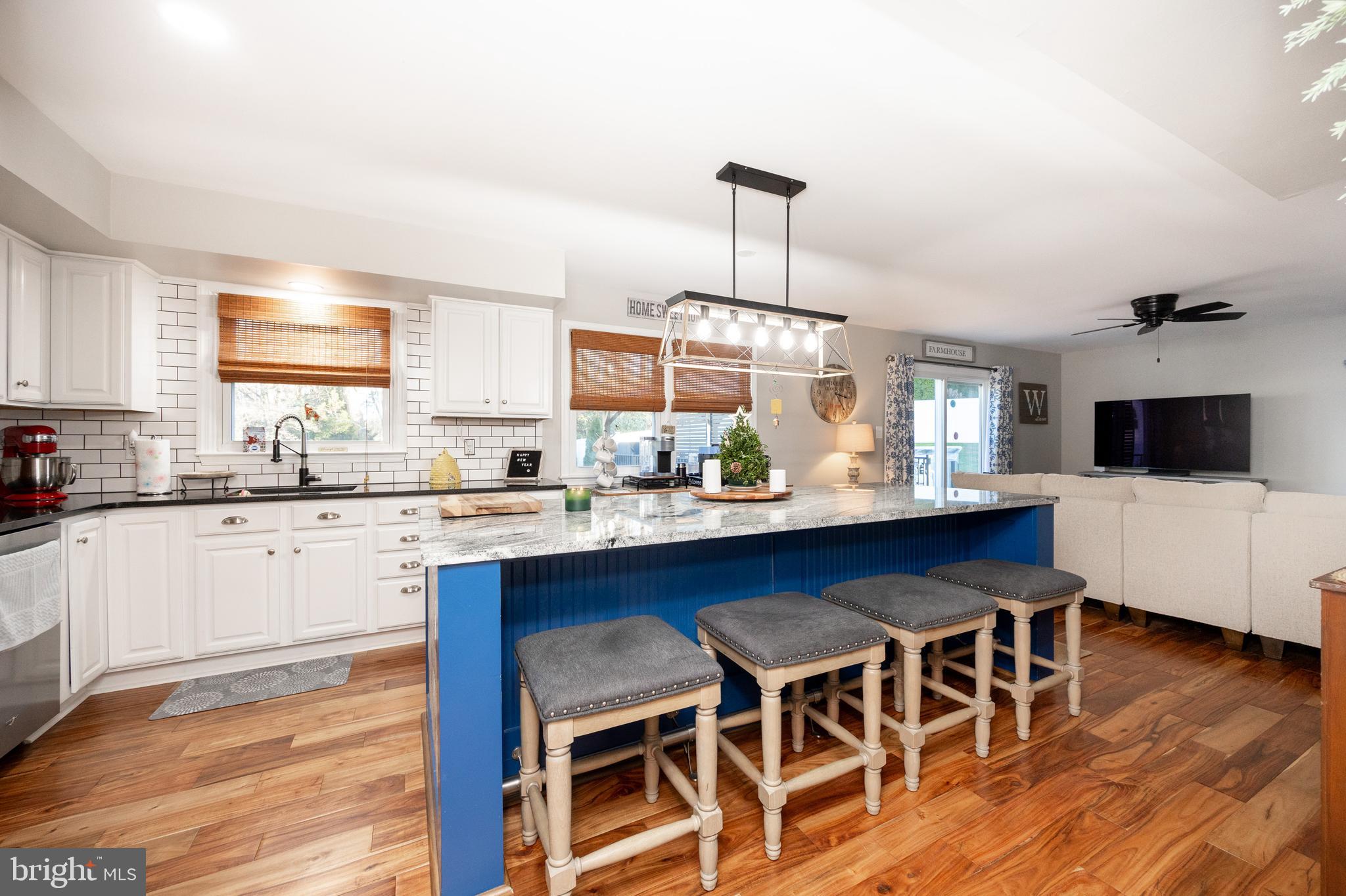 MARSHALL ESTATES - Residential