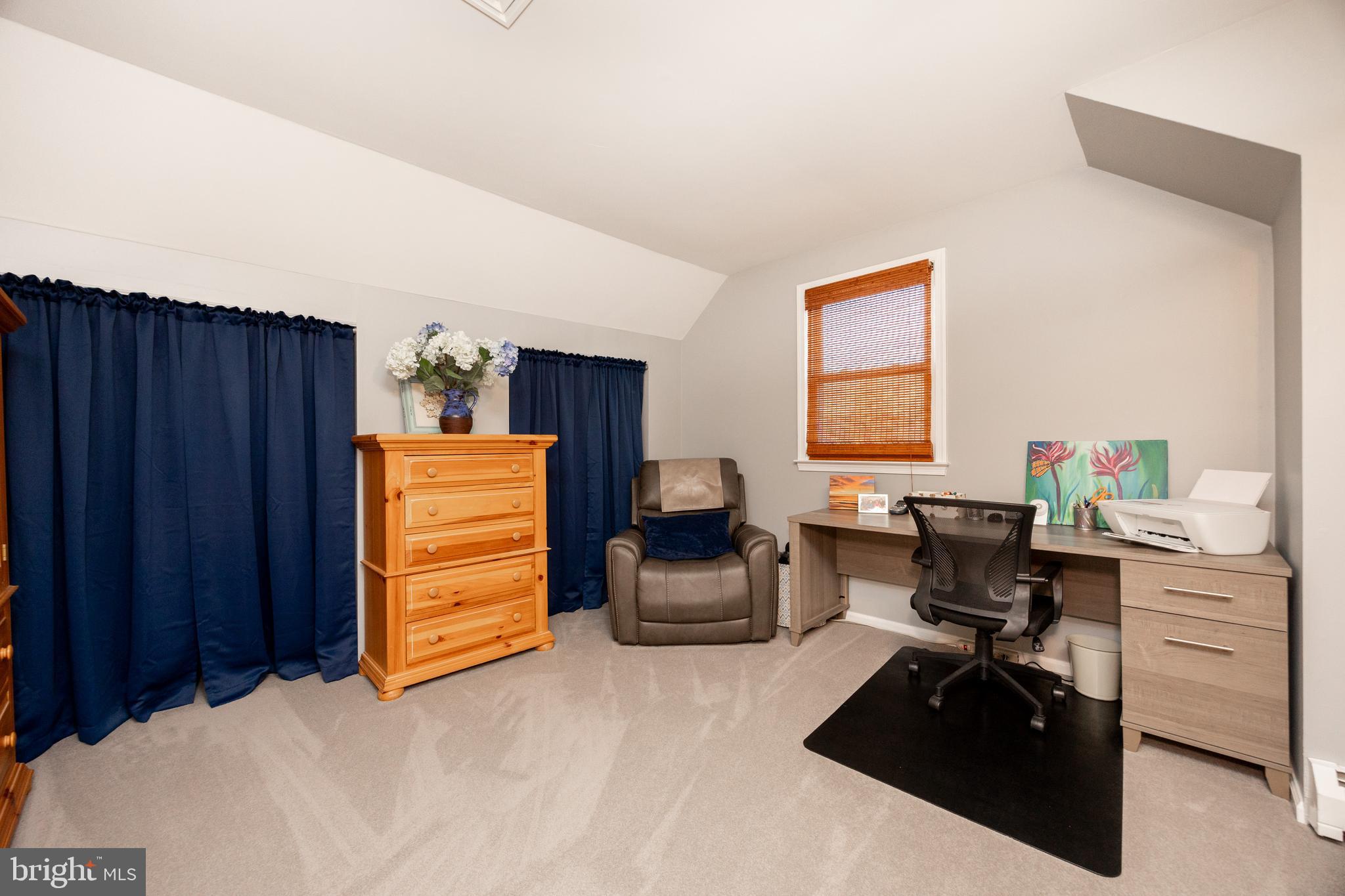 MARSHALL ESTATES - Residential