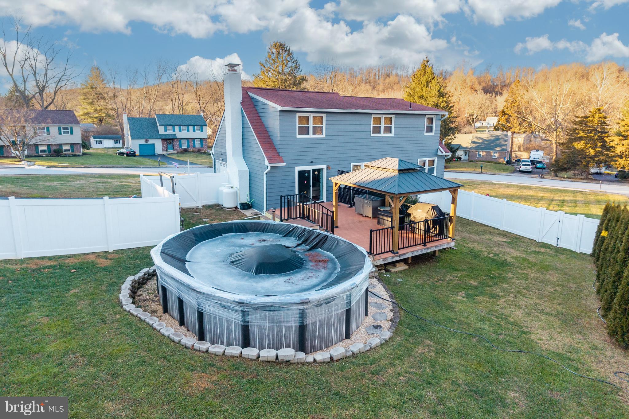 MARSHALL ESTATES - Residential