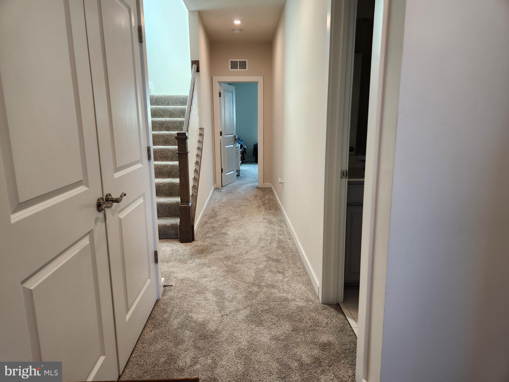 WESTSIDE AT SHADY GROVE METRO - Residential