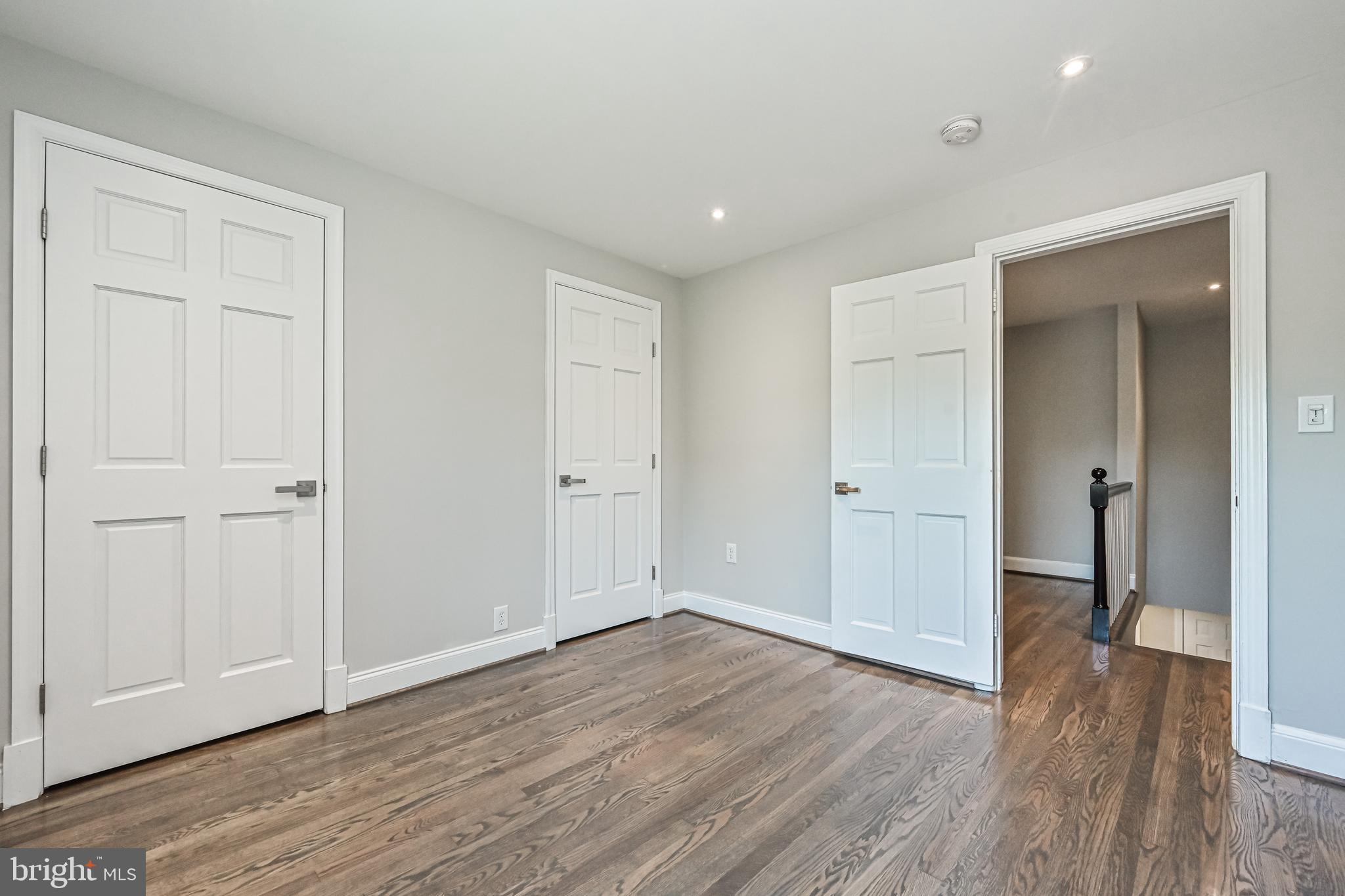 KATHMOOR - Residential Lease