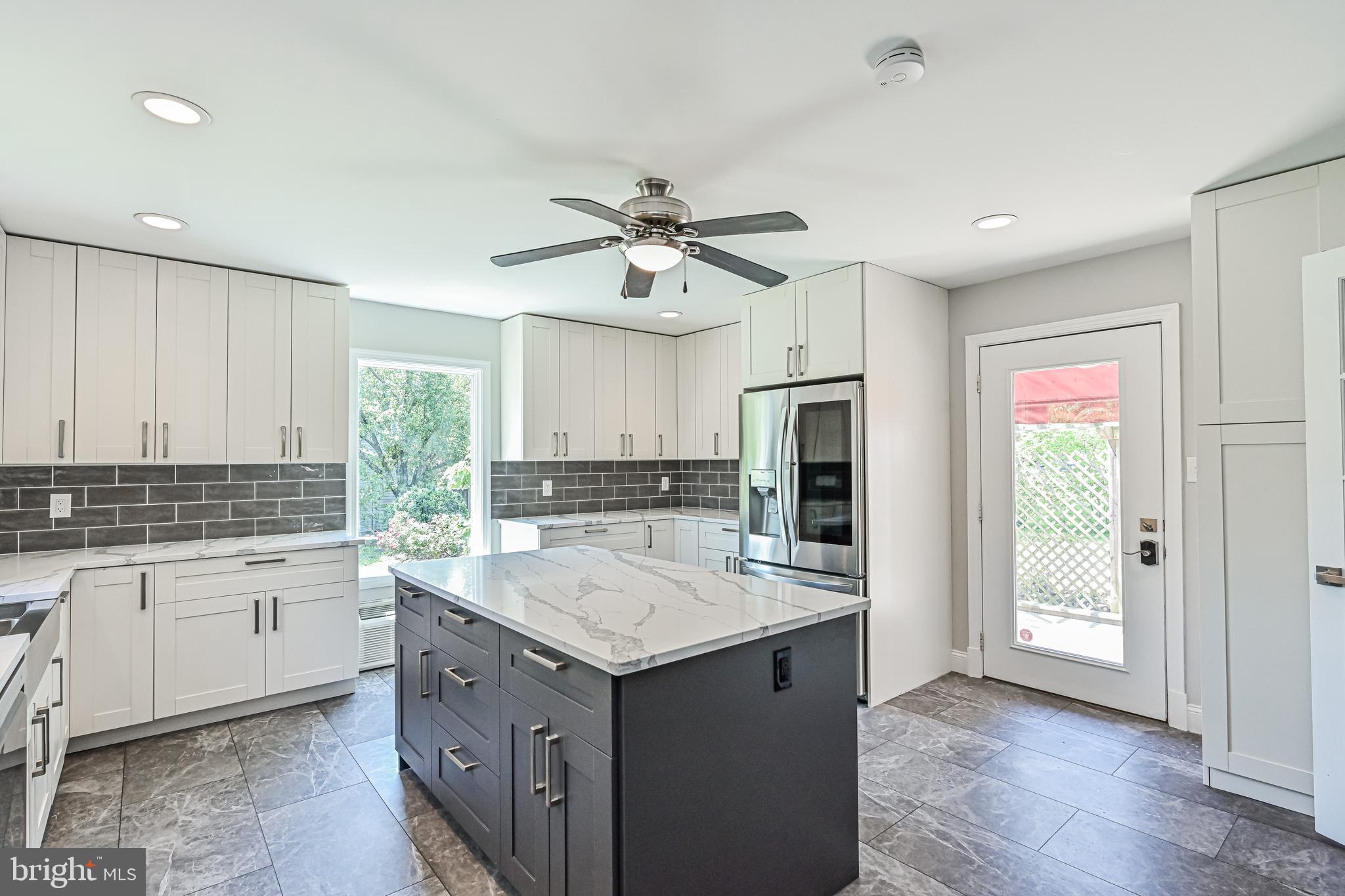 KATHMOOR - Residential Lease