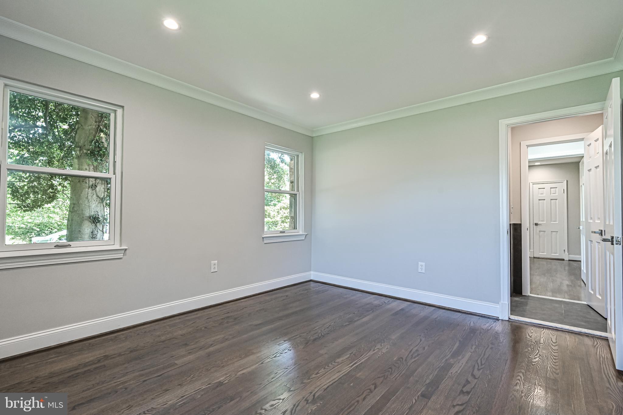 KATHMOOR - Residential Lease