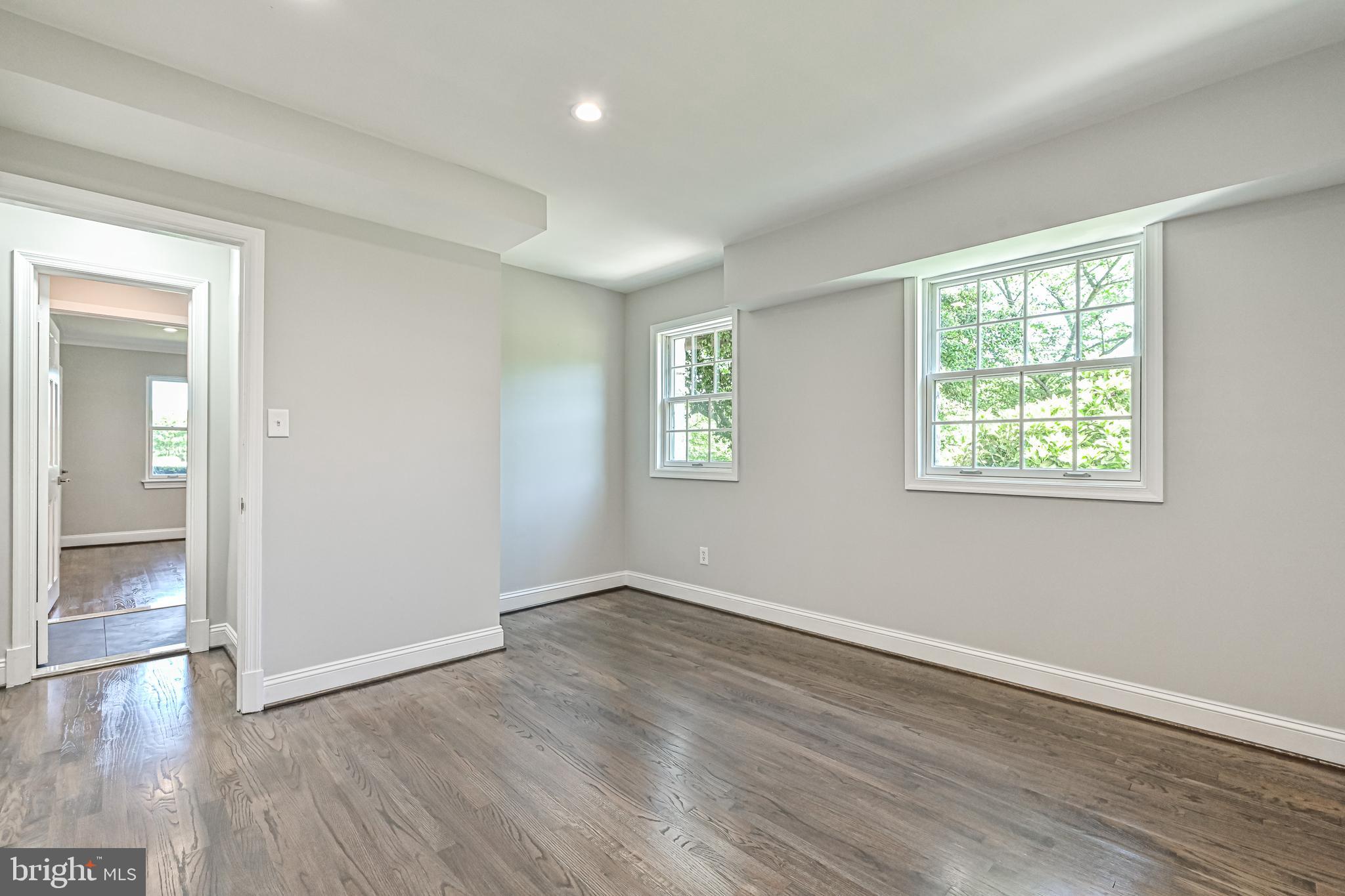 KATHMOOR - Residential Lease