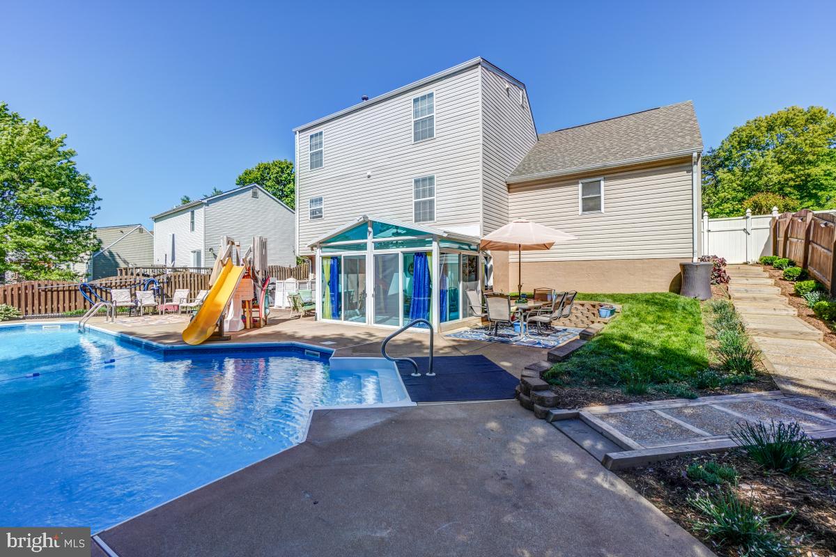 DALE CITY - Residential