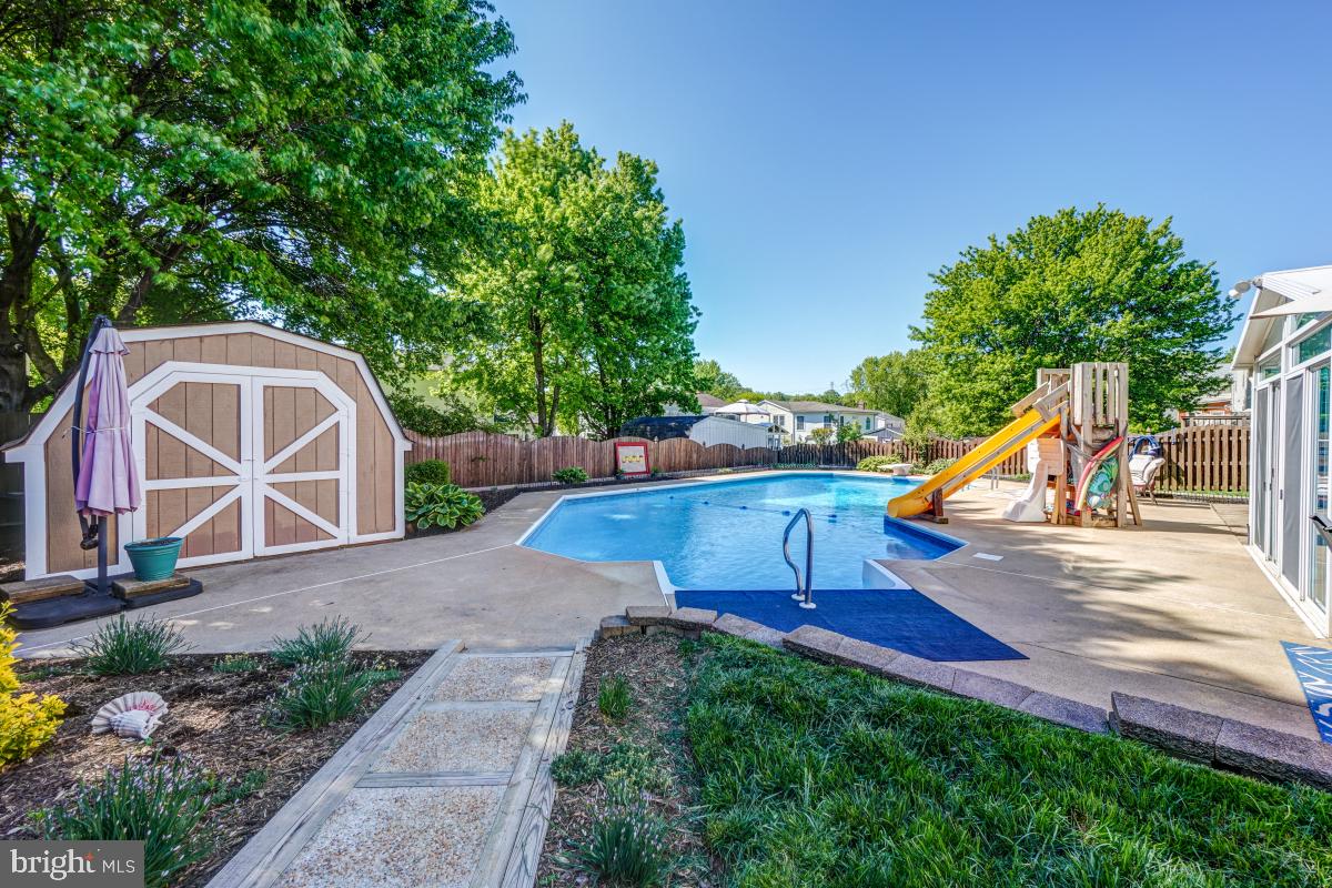 DALE CITY - Residential