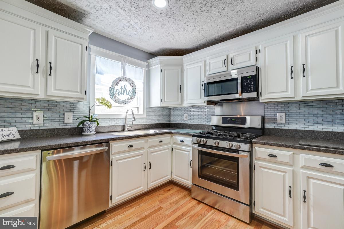 DALE CITY - Residential