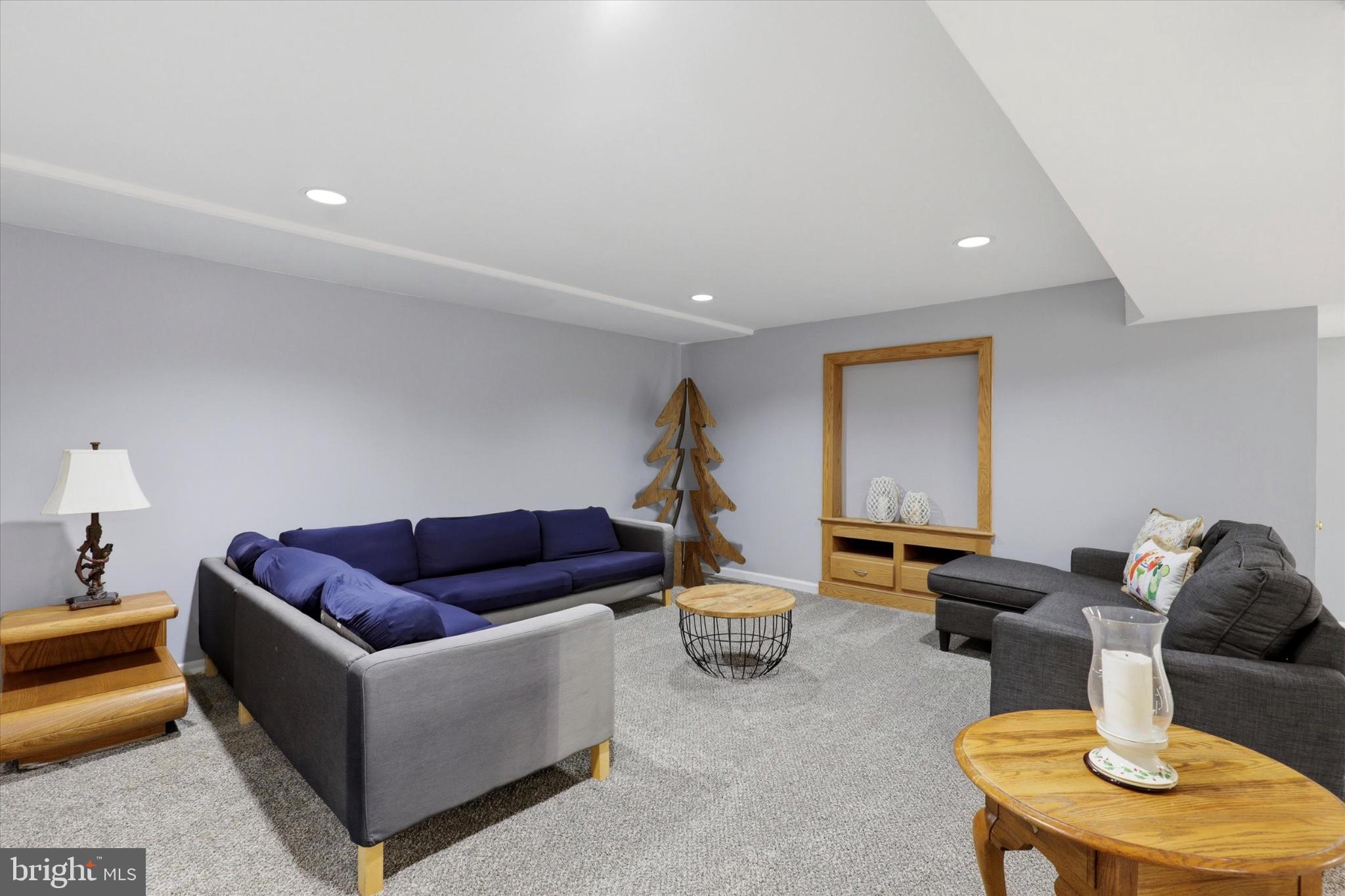 BROOKWOOD ESTS - Residential