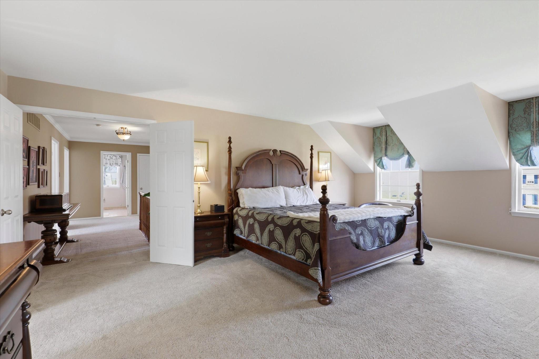 BROOKWOOD ESTS - Residential