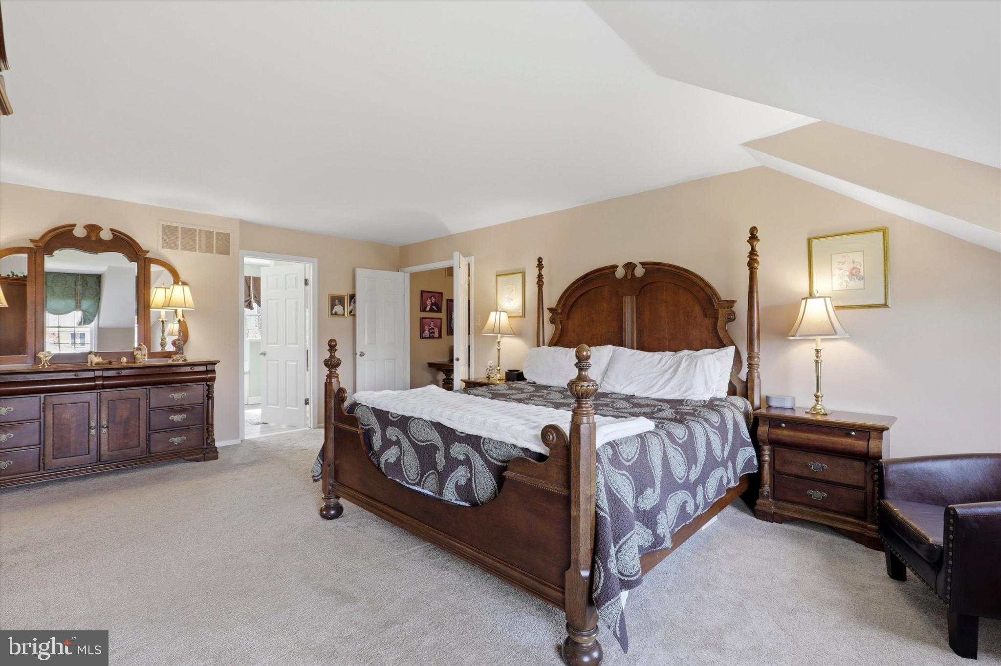 BROOKWOOD ESTS - Residential