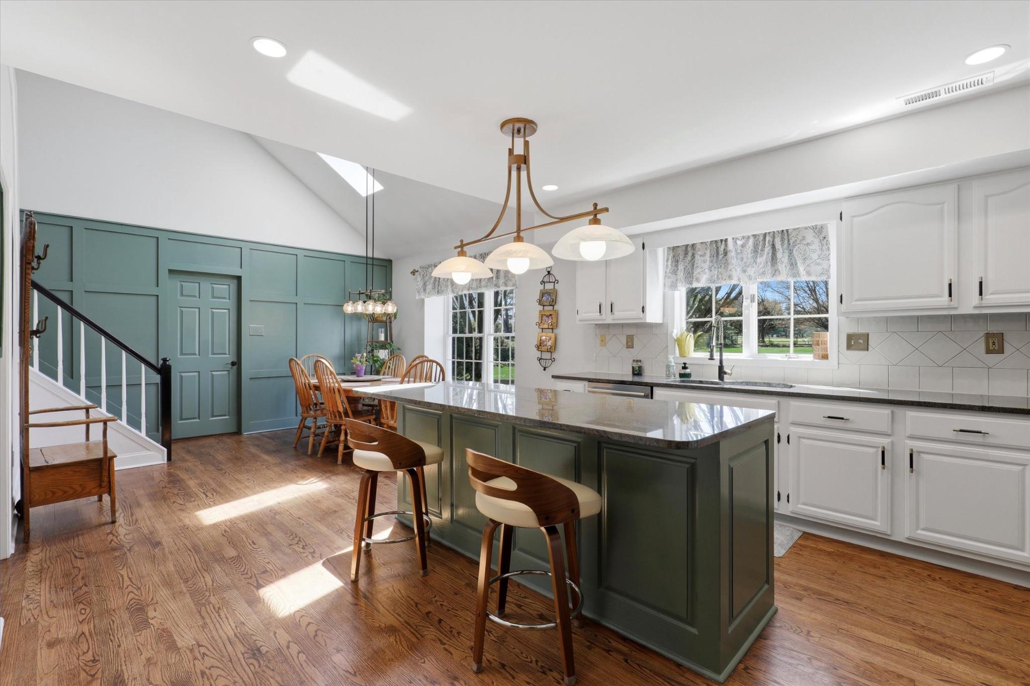 BROOKWOOD ESTS - Residential