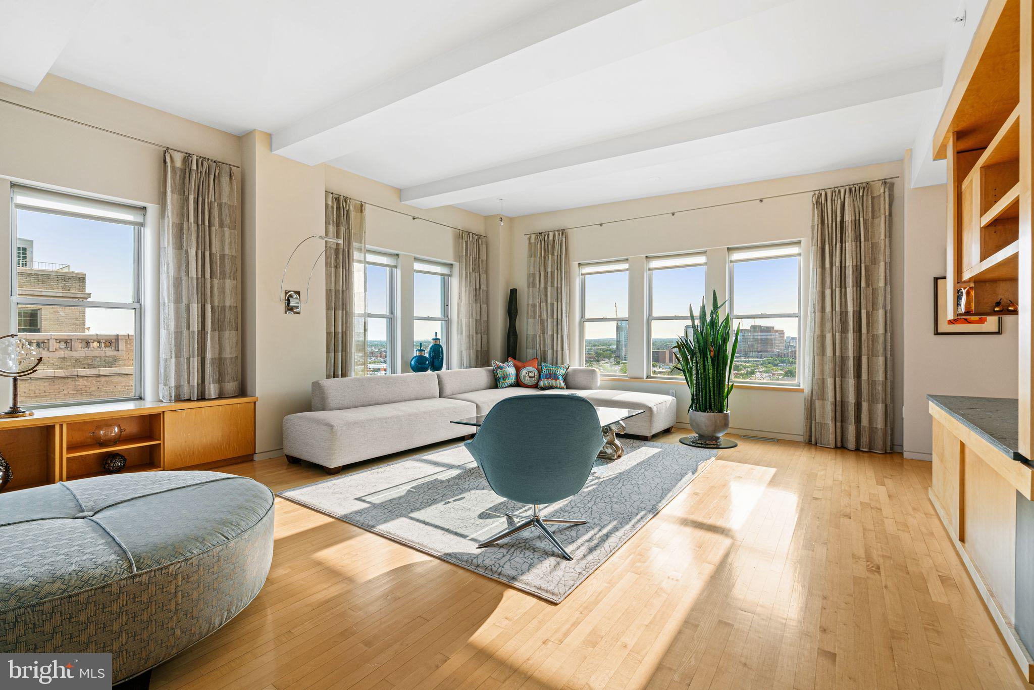 RITTENHOUSE SQUARE - Residential