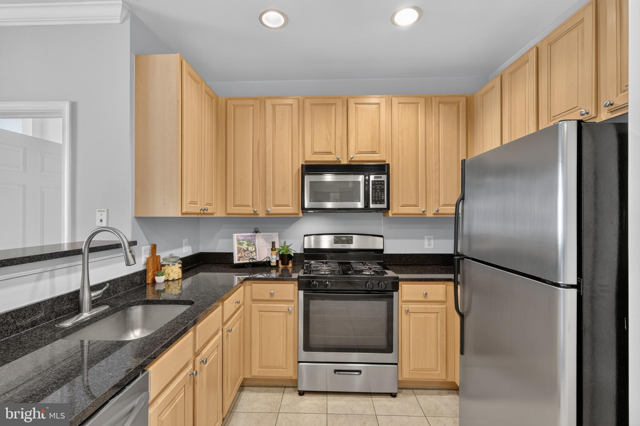 2465 ARMY NAVY DRIVE 1-202