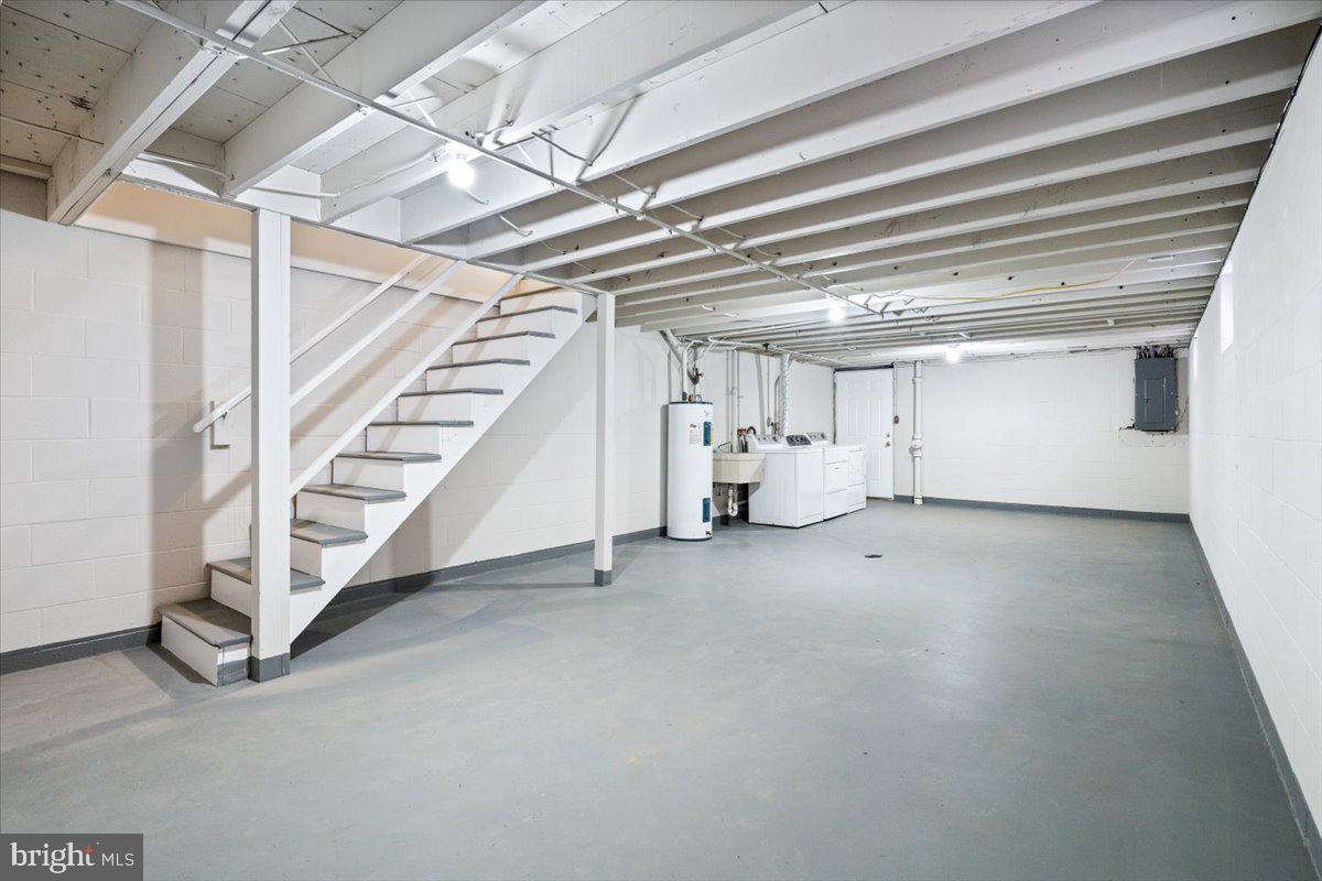 DOWNTOWN FREDERICK - Residential