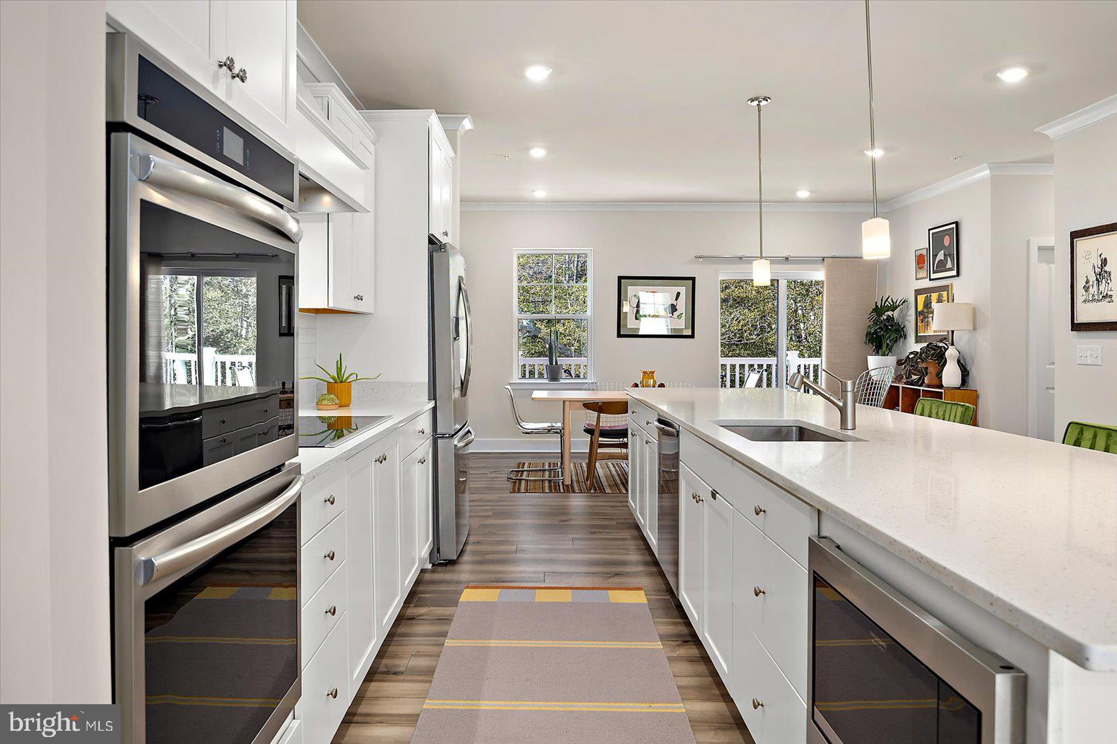 SEA OAKS VILLAGE - Residential