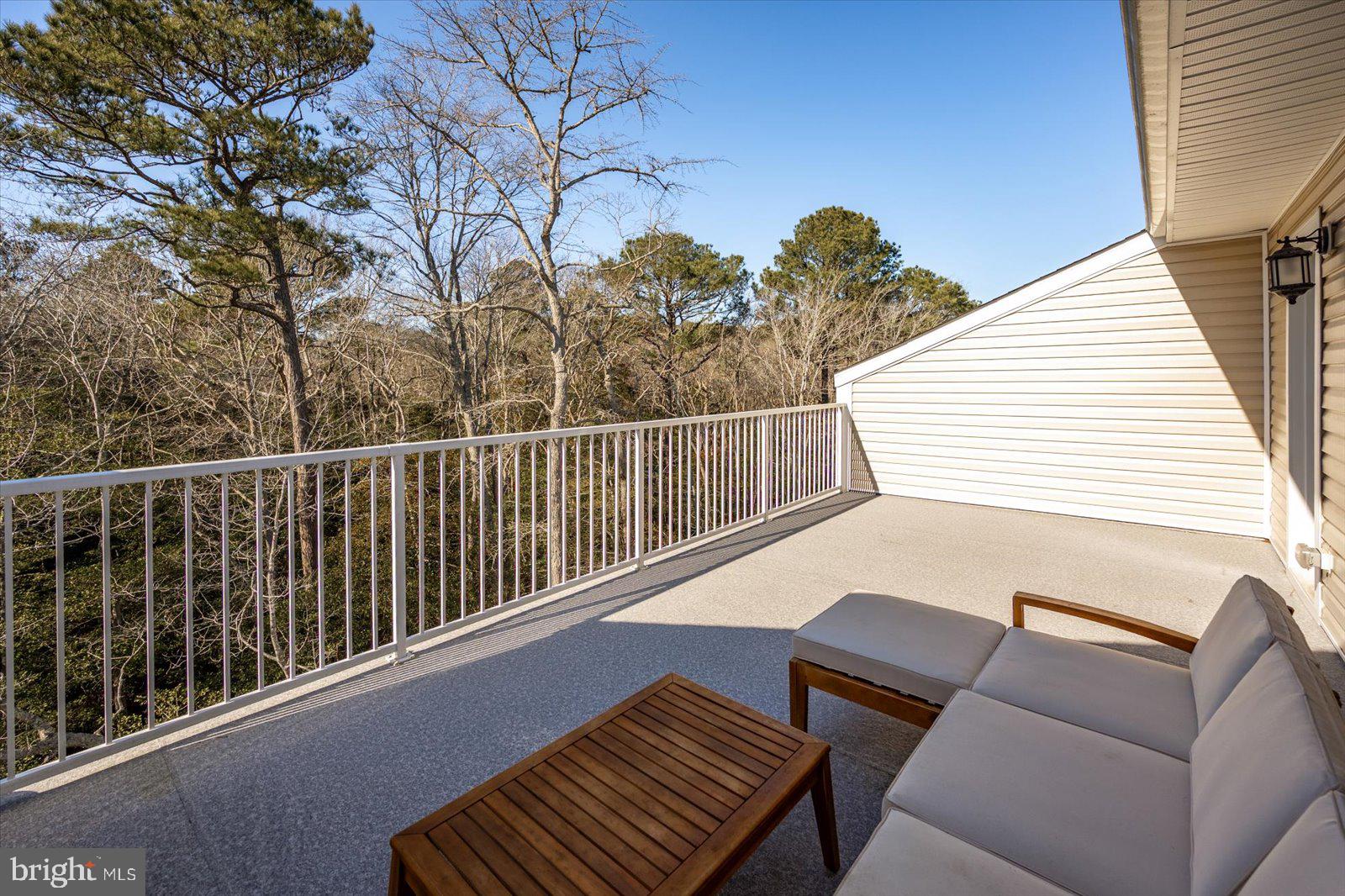 SEA OAKS VILLAGE - Residential