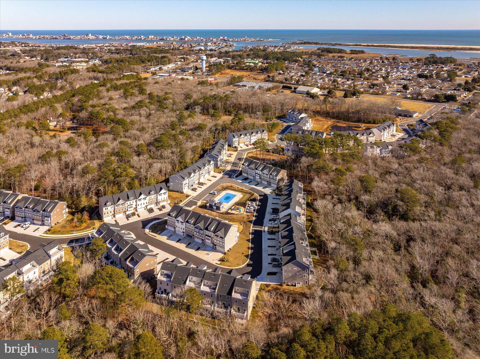 SEA OAKS VILLAGE - Residential