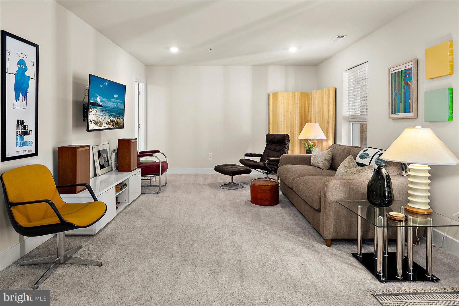 SEA OAKS VILLAGE - Residential