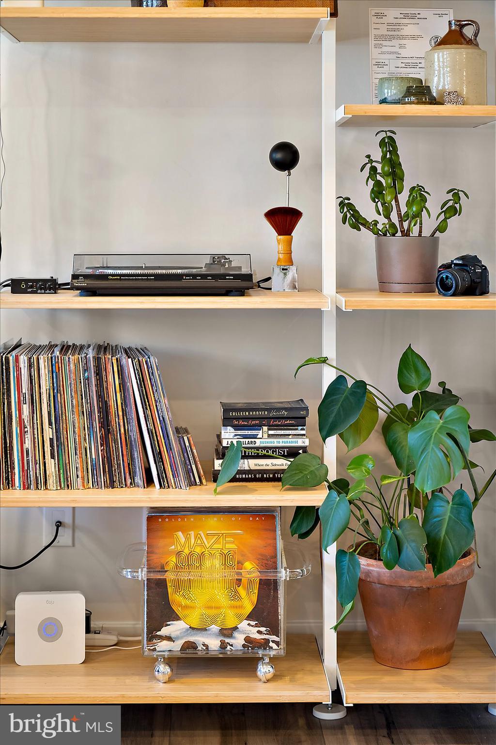 SEA OAKS VILLAGE - Residential