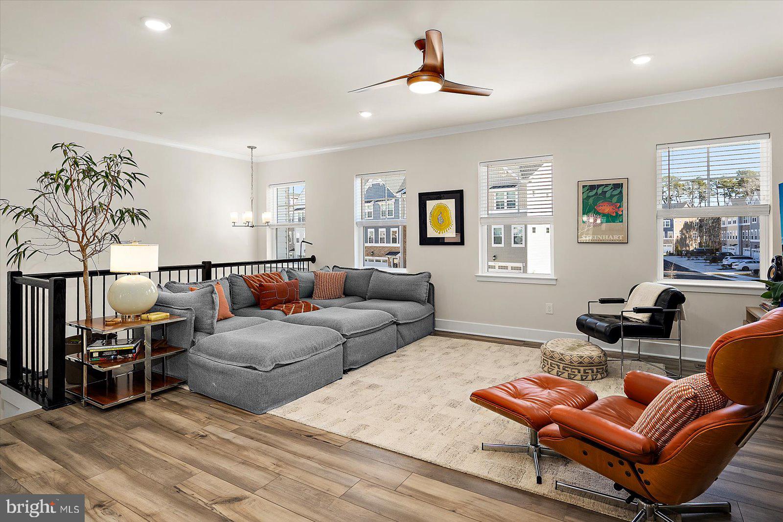 SEA OAKS VILLAGE - Residential