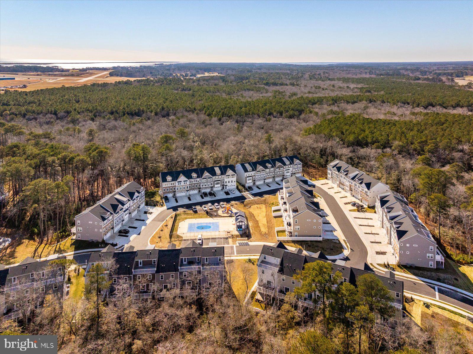 SEA OAKS VILLAGE - Residential