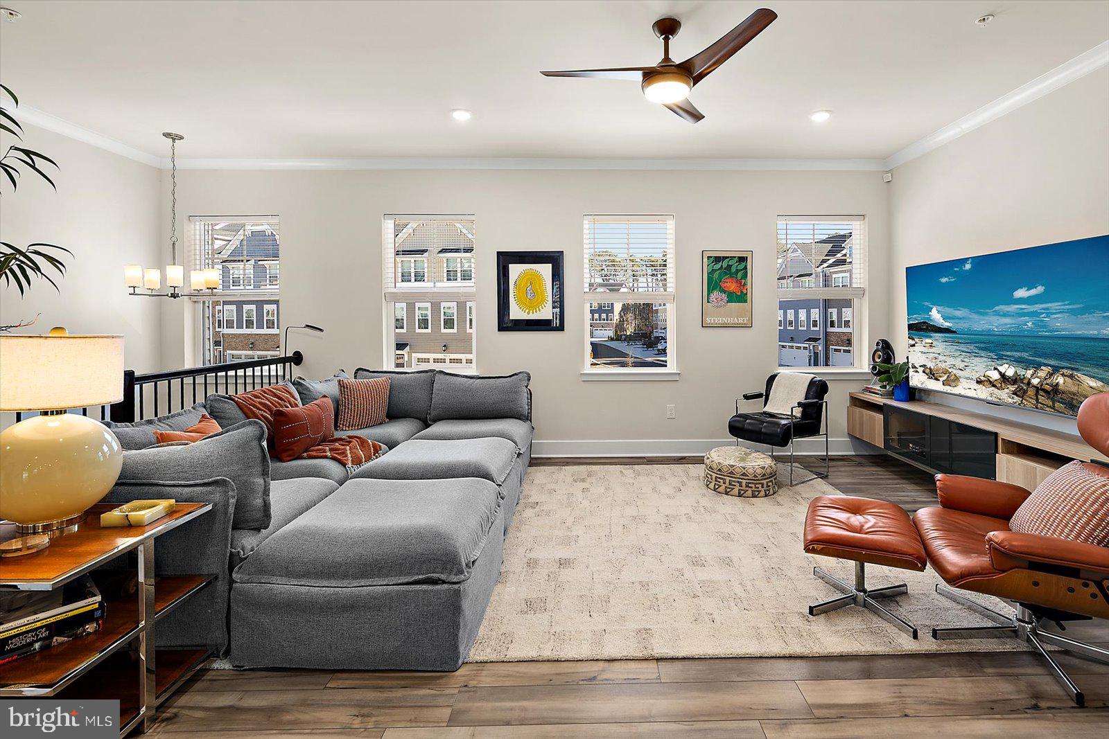 SEA OAKS VILLAGE - Residential