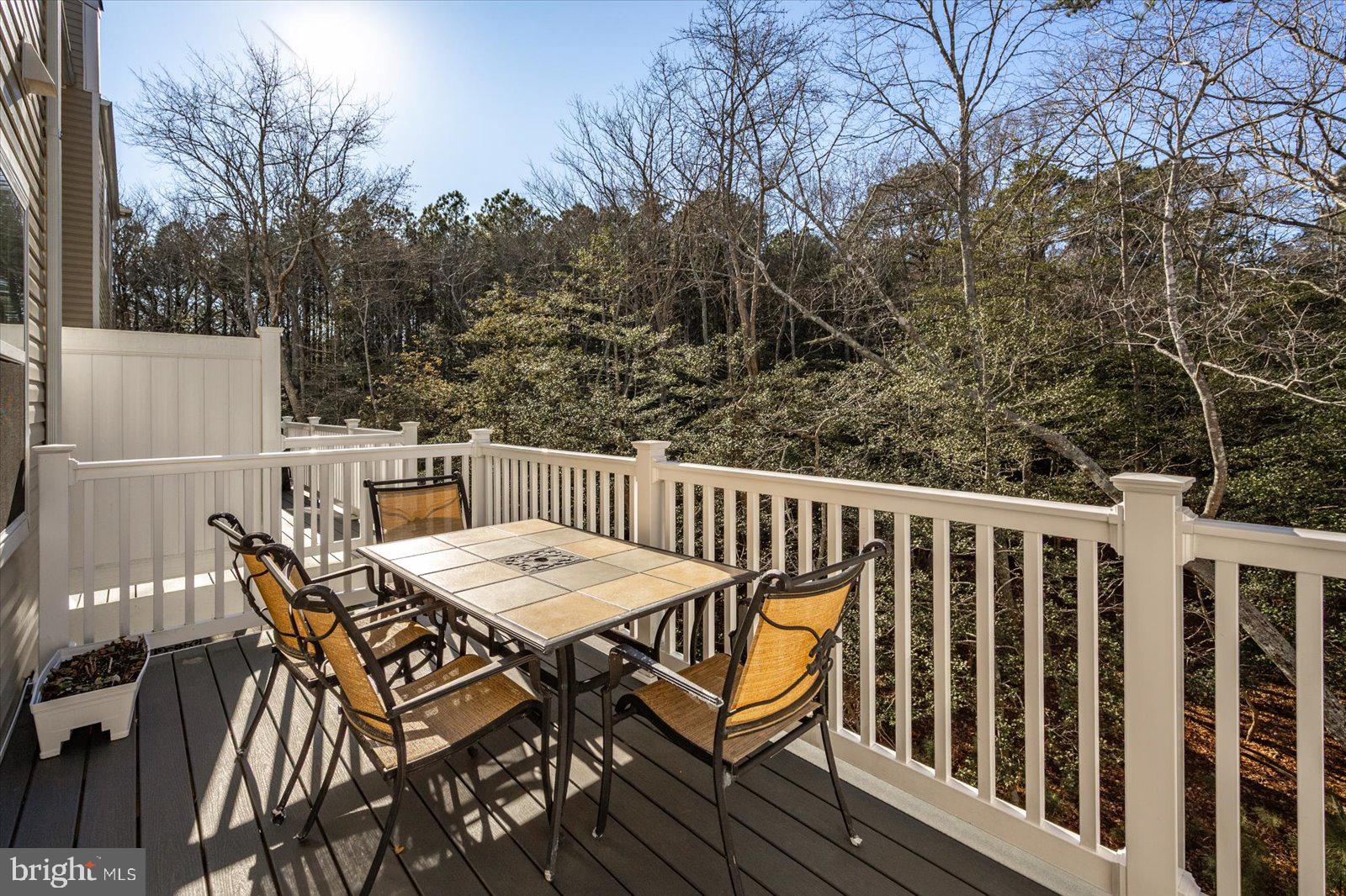 SEA OAKS VILLAGE - Residential