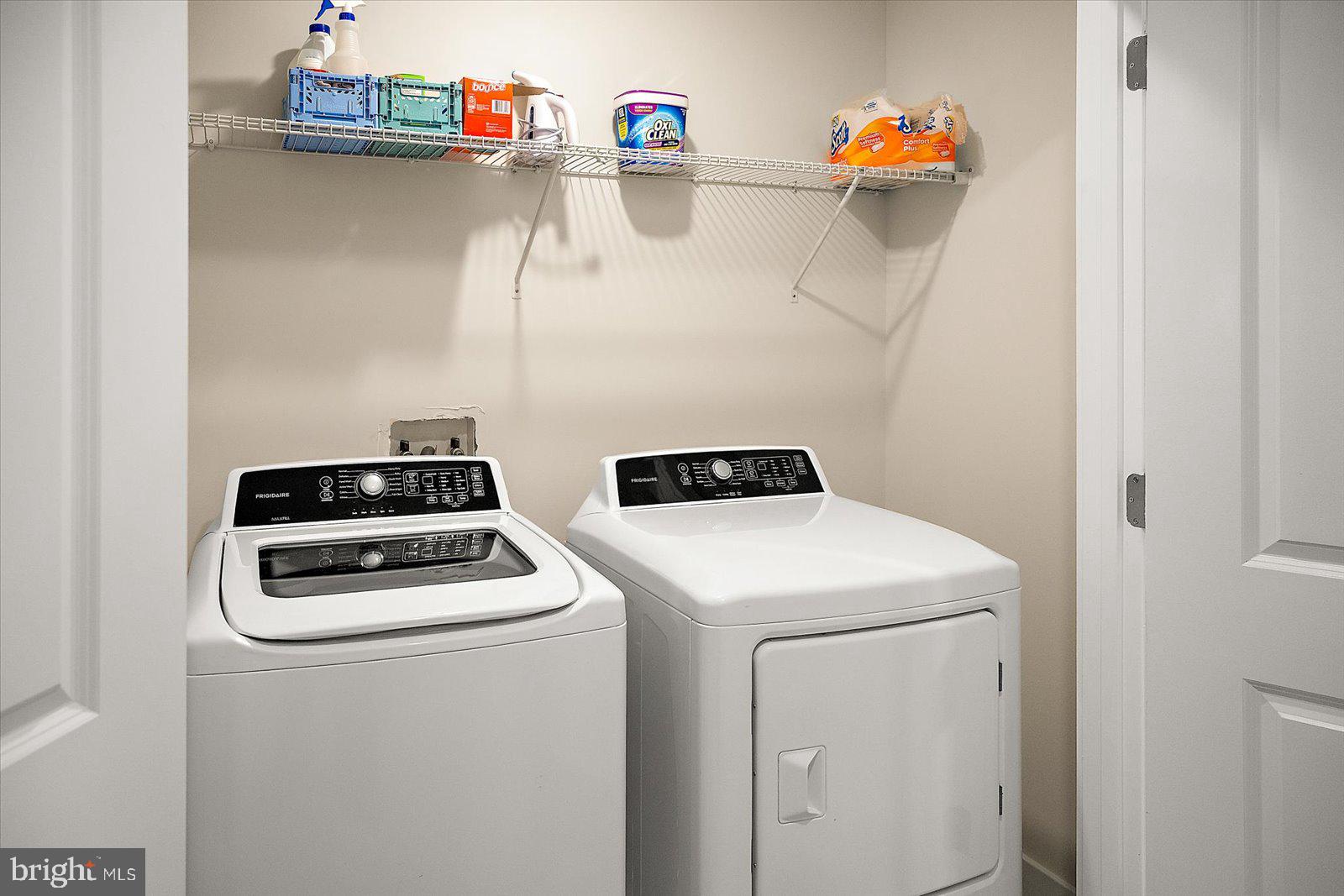 SEA OAKS VILLAGE - Residential