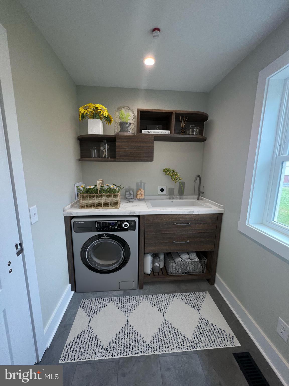 BAY CITY - Residential