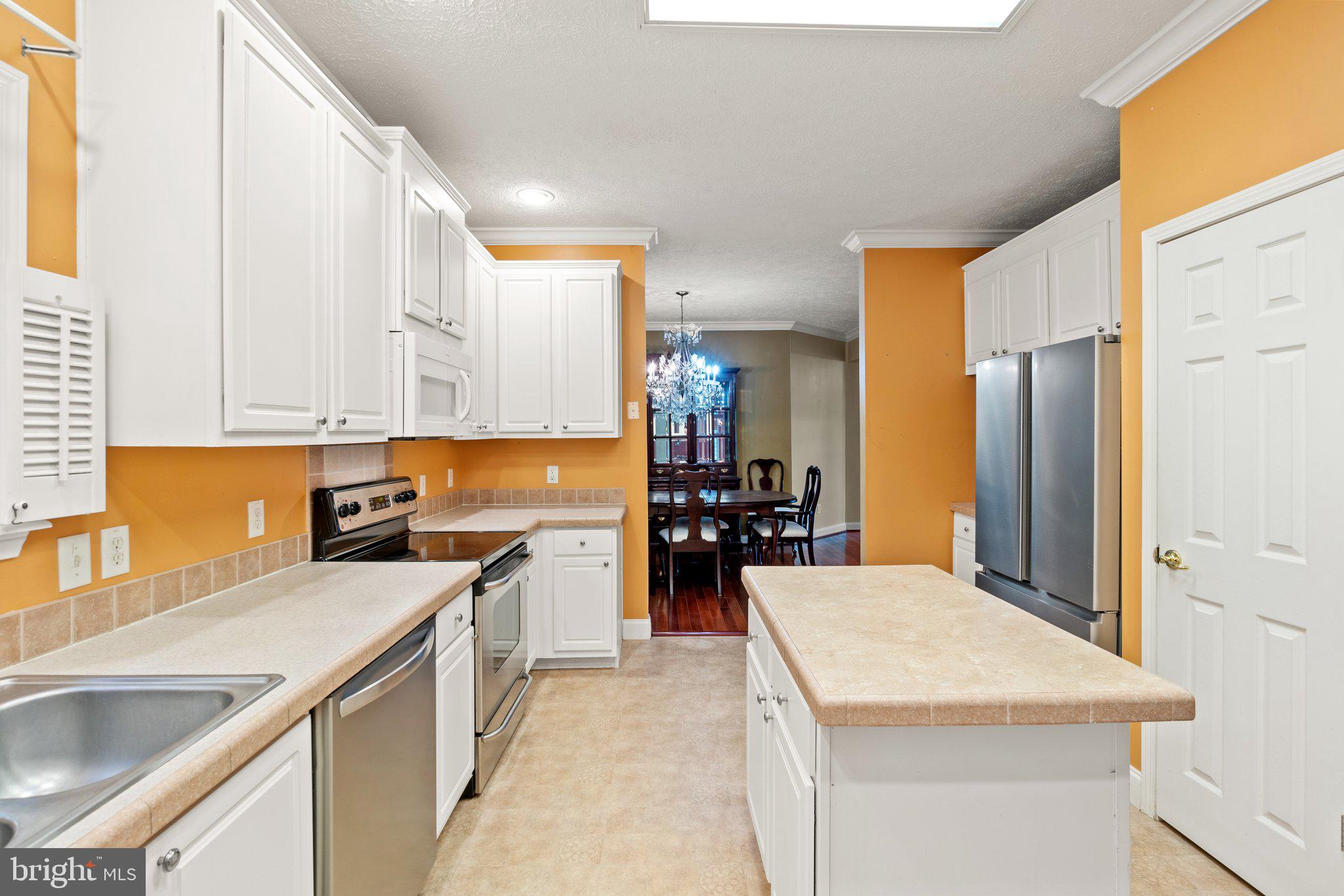 ASHLEIGH PARK SOUTH - Residential