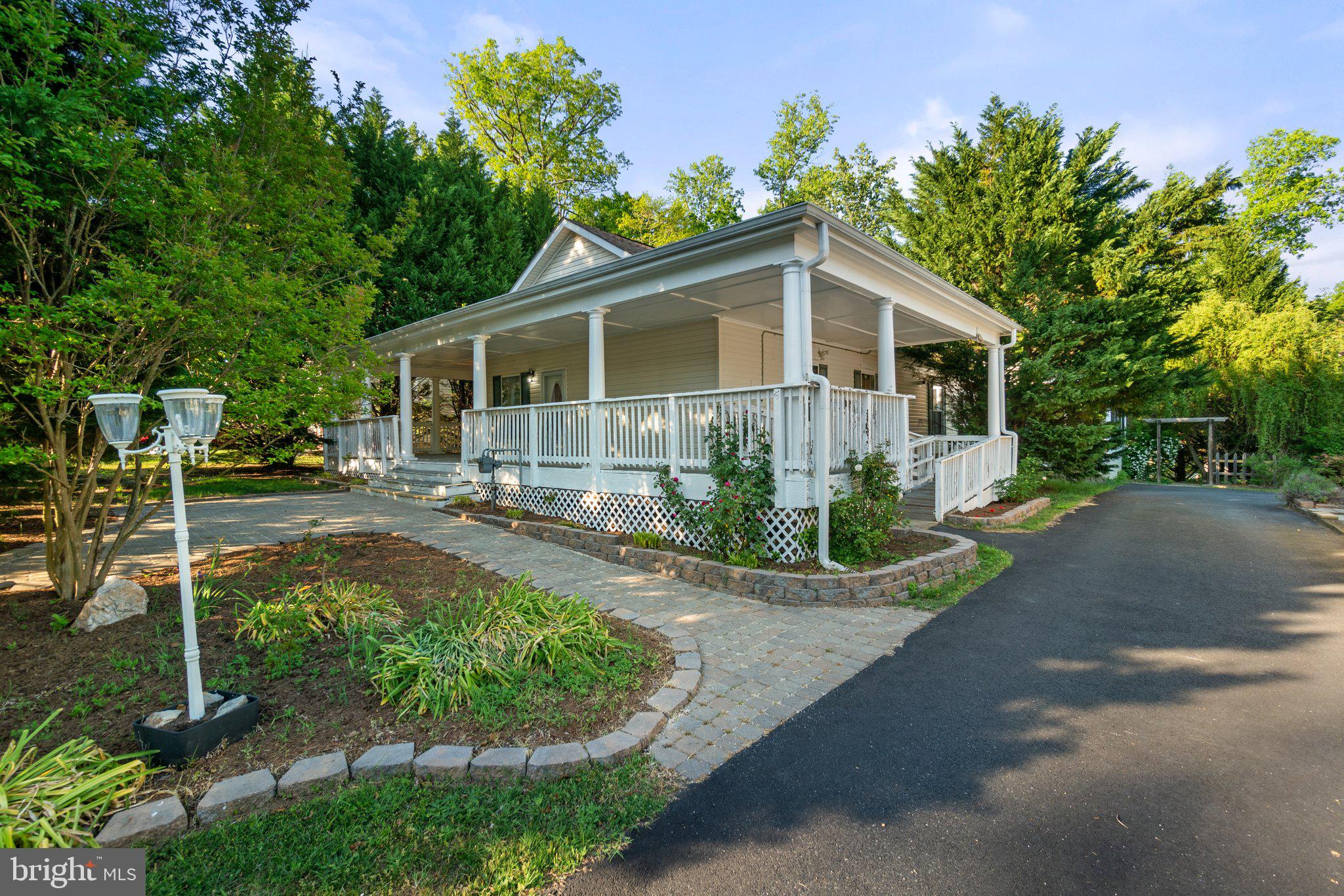 ASHLEIGH PARK SOUTH - Residential