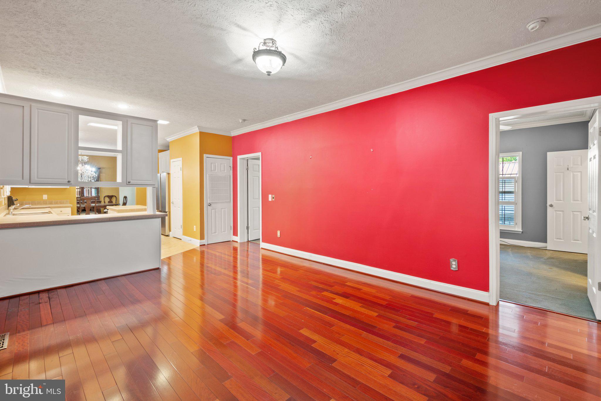 ASHLEIGH PARK SOUTH - Residential