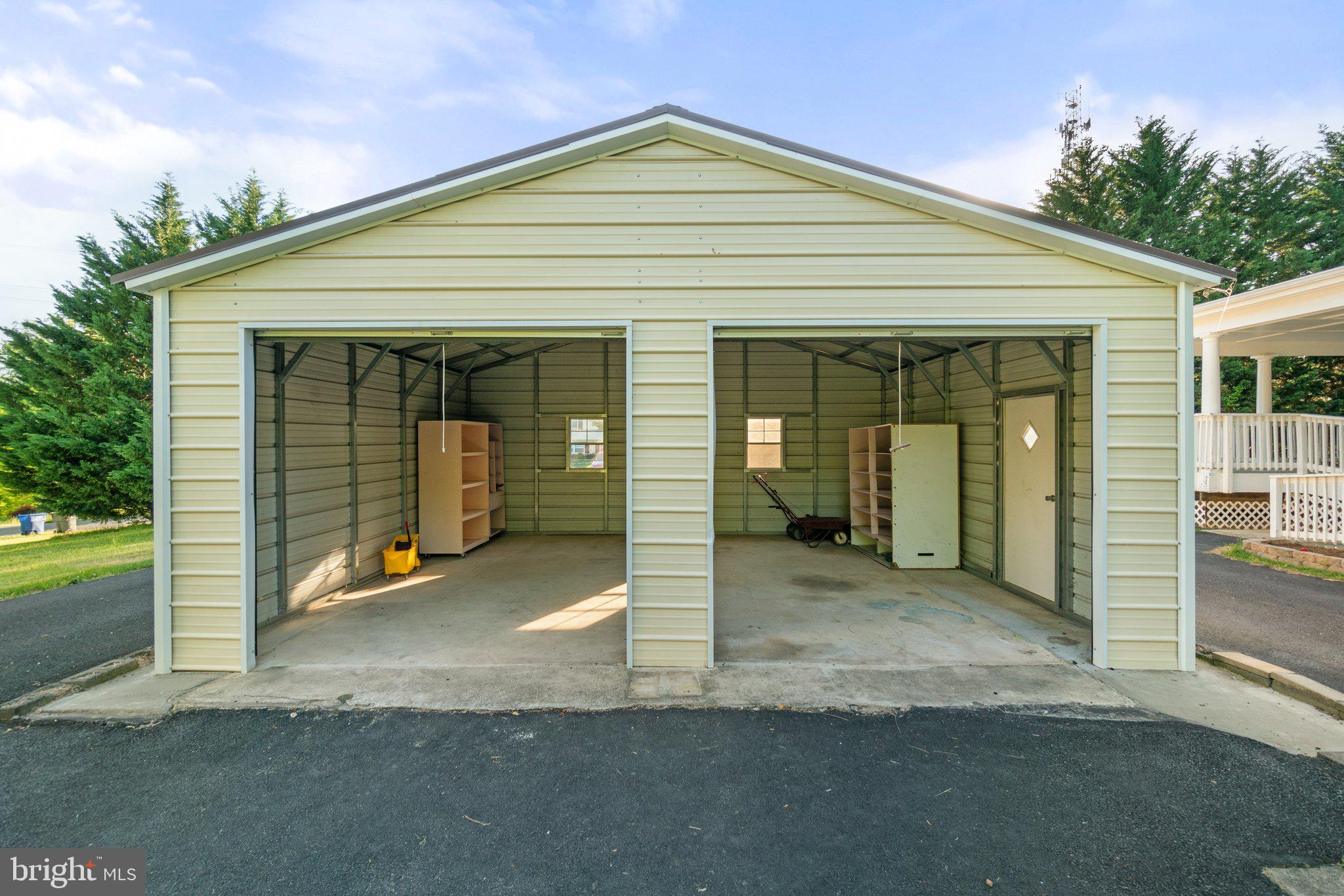 ASHLEIGH PARK SOUTH - Residential