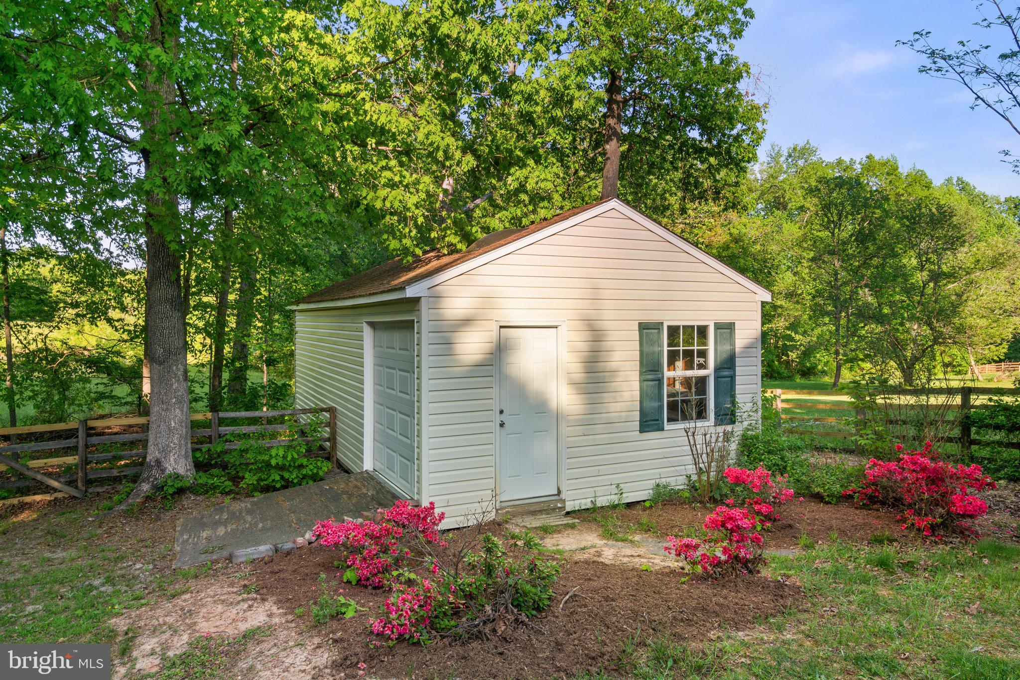 ASHLEIGH PARK SOUTH - Residential