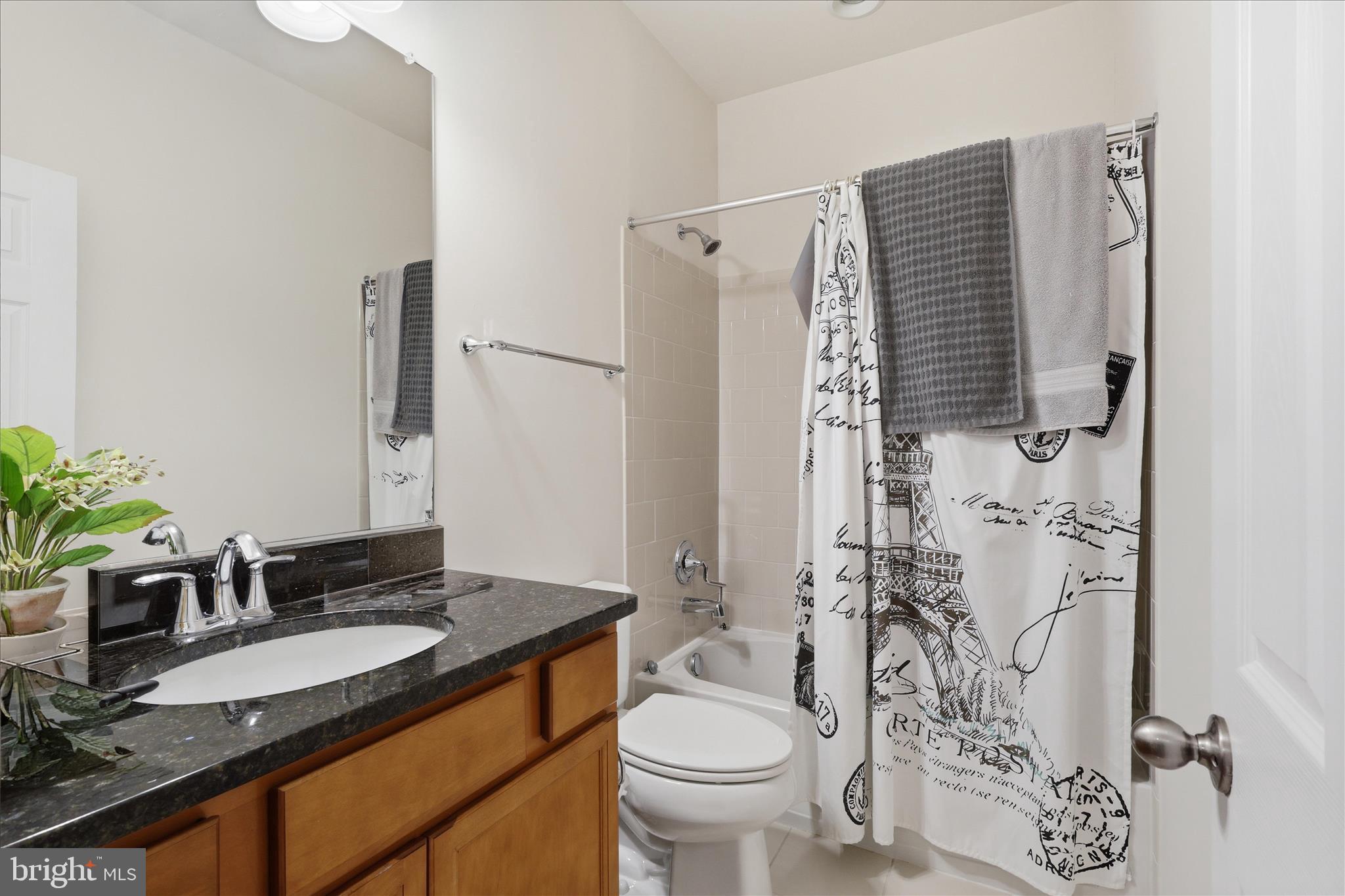 BURKE JUNCTION - Residential