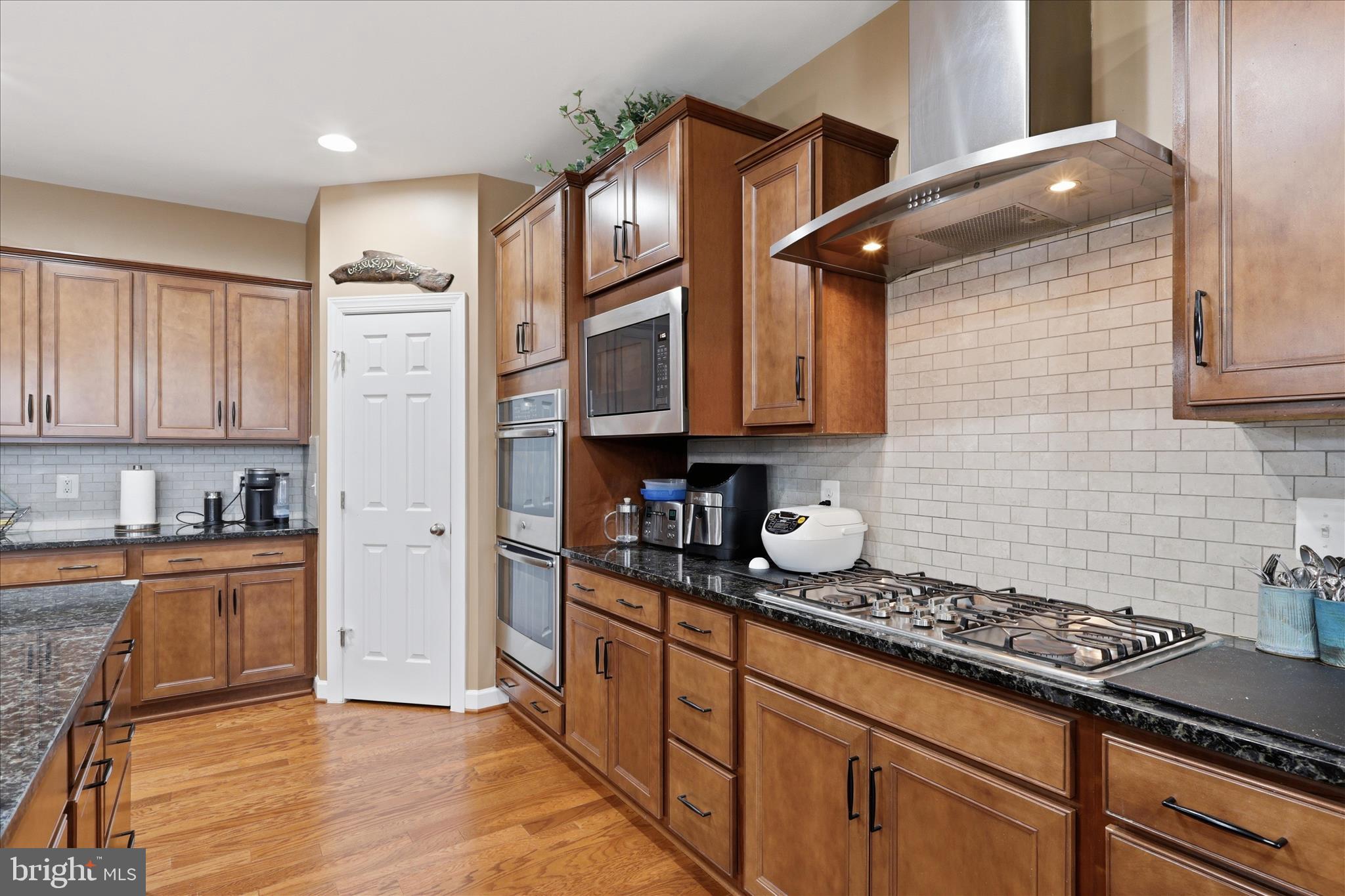 BURKE JUNCTION - Residential