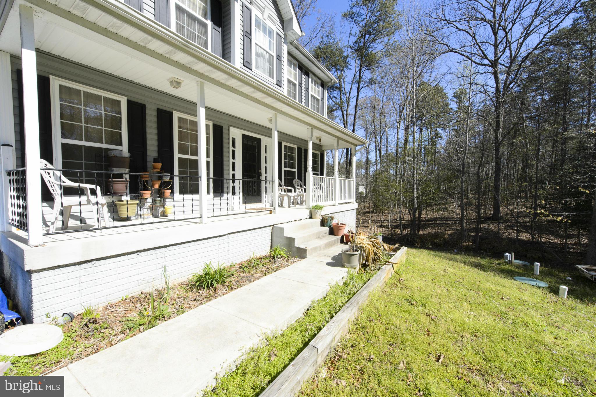 LAKE LAND - Residential