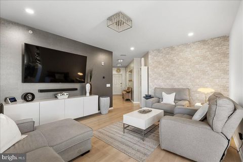 Condo For Sale - 532 Timberlake Drive<br/> EWING, NJ 08618