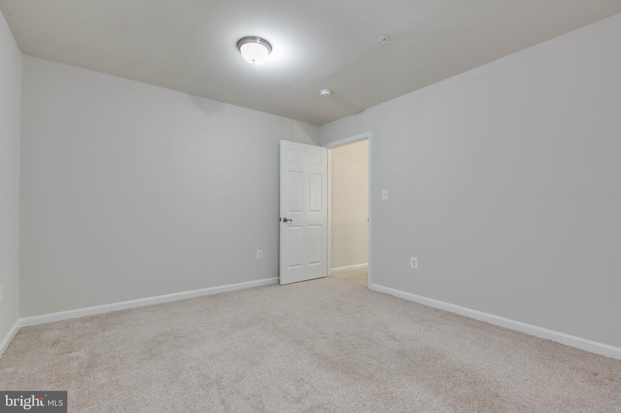 GUILFORD MEWS - Residential