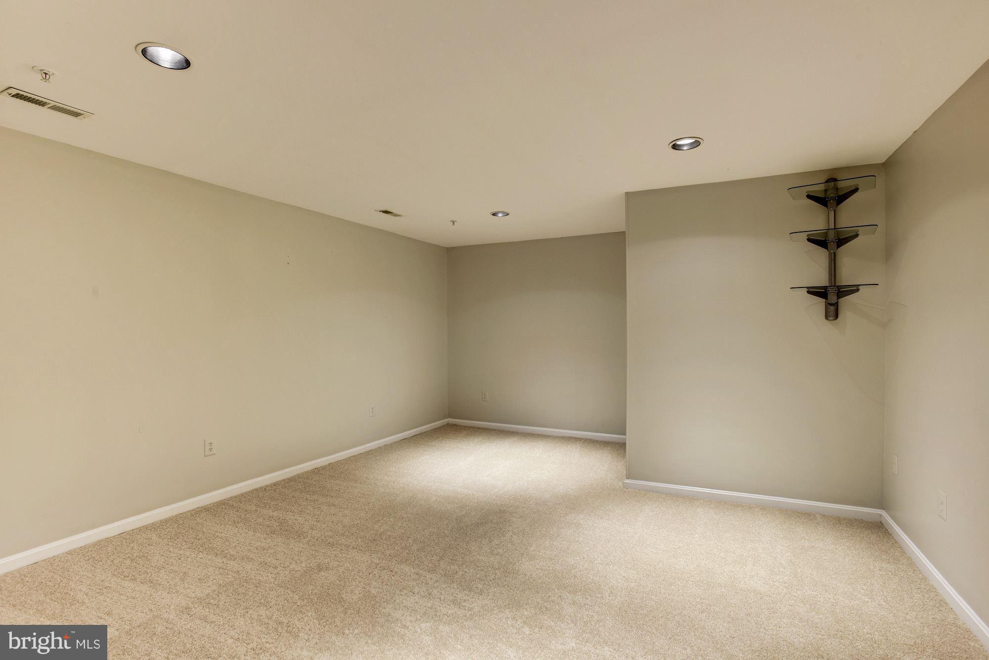 CEDARSIDE FARM - Residential