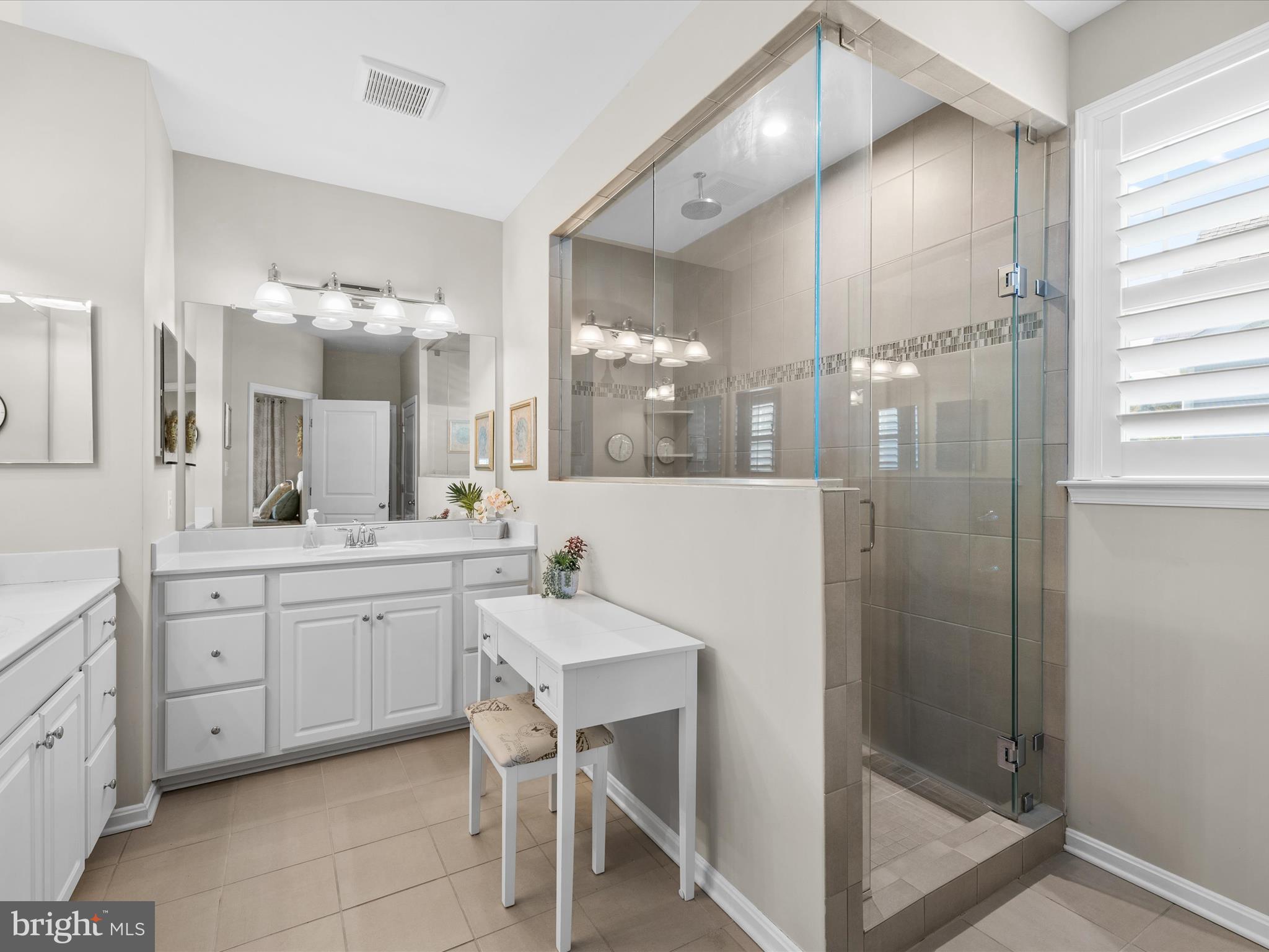 GLEN RIDDLE - Residential