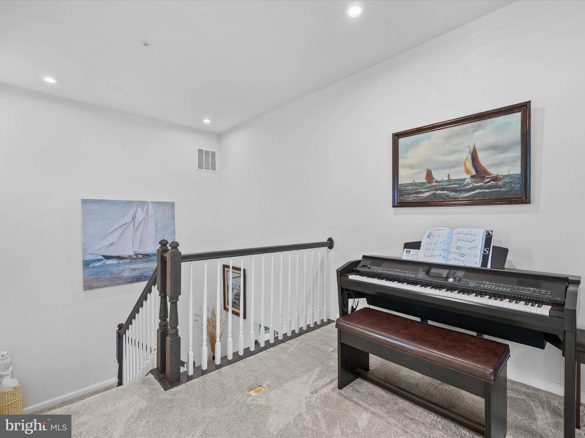 GLEN RIDDLE - Residential