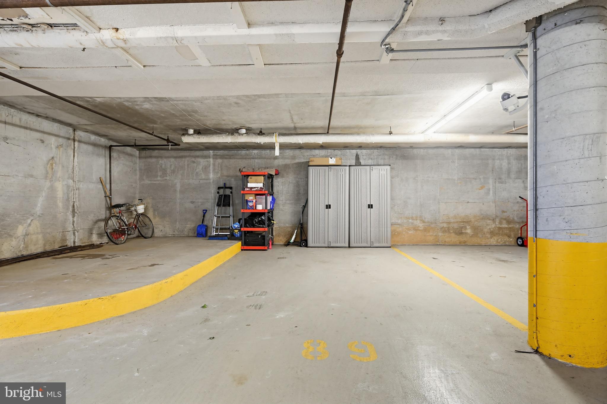 ROLAND PARK - Residential