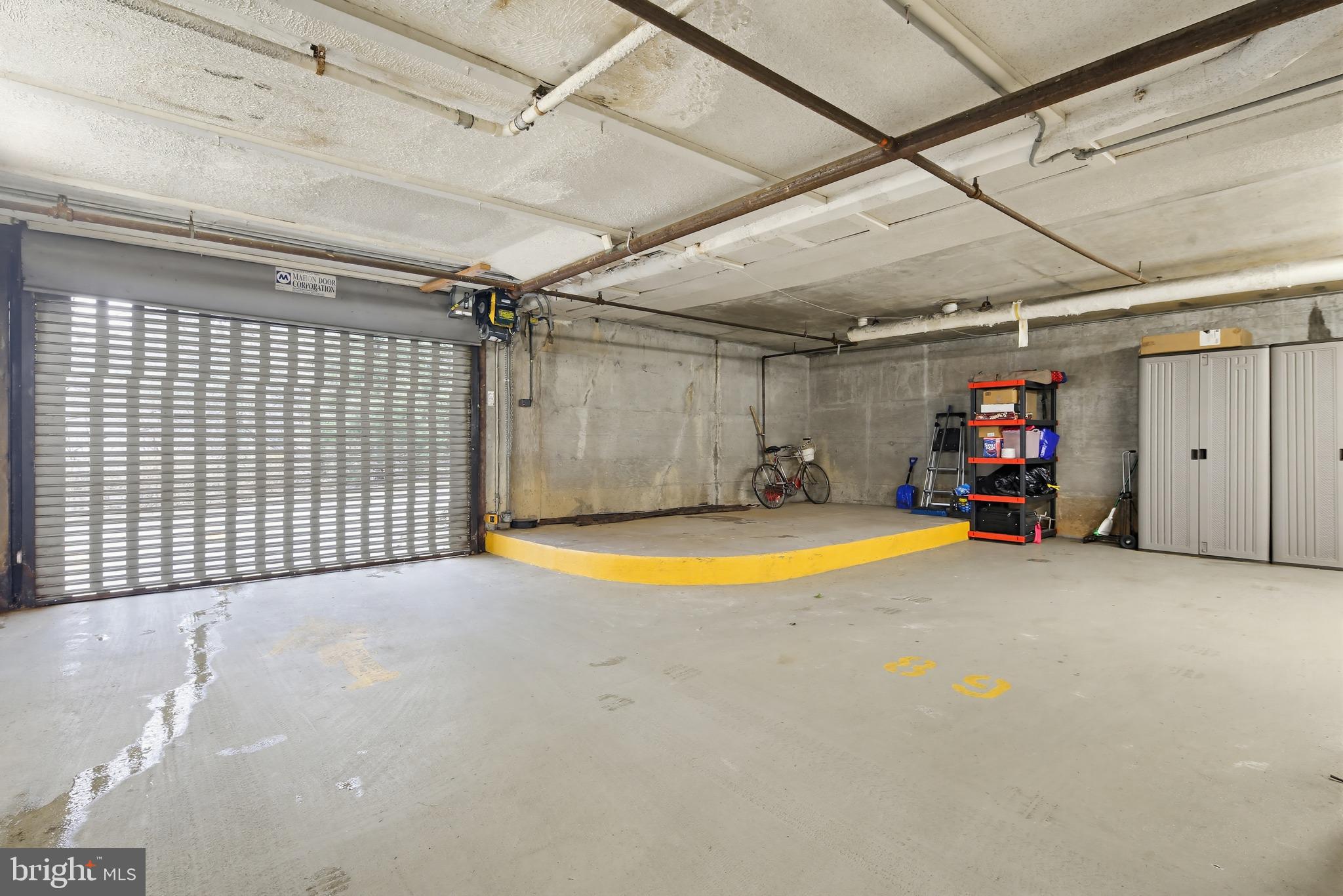 ROLAND PARK - Residential