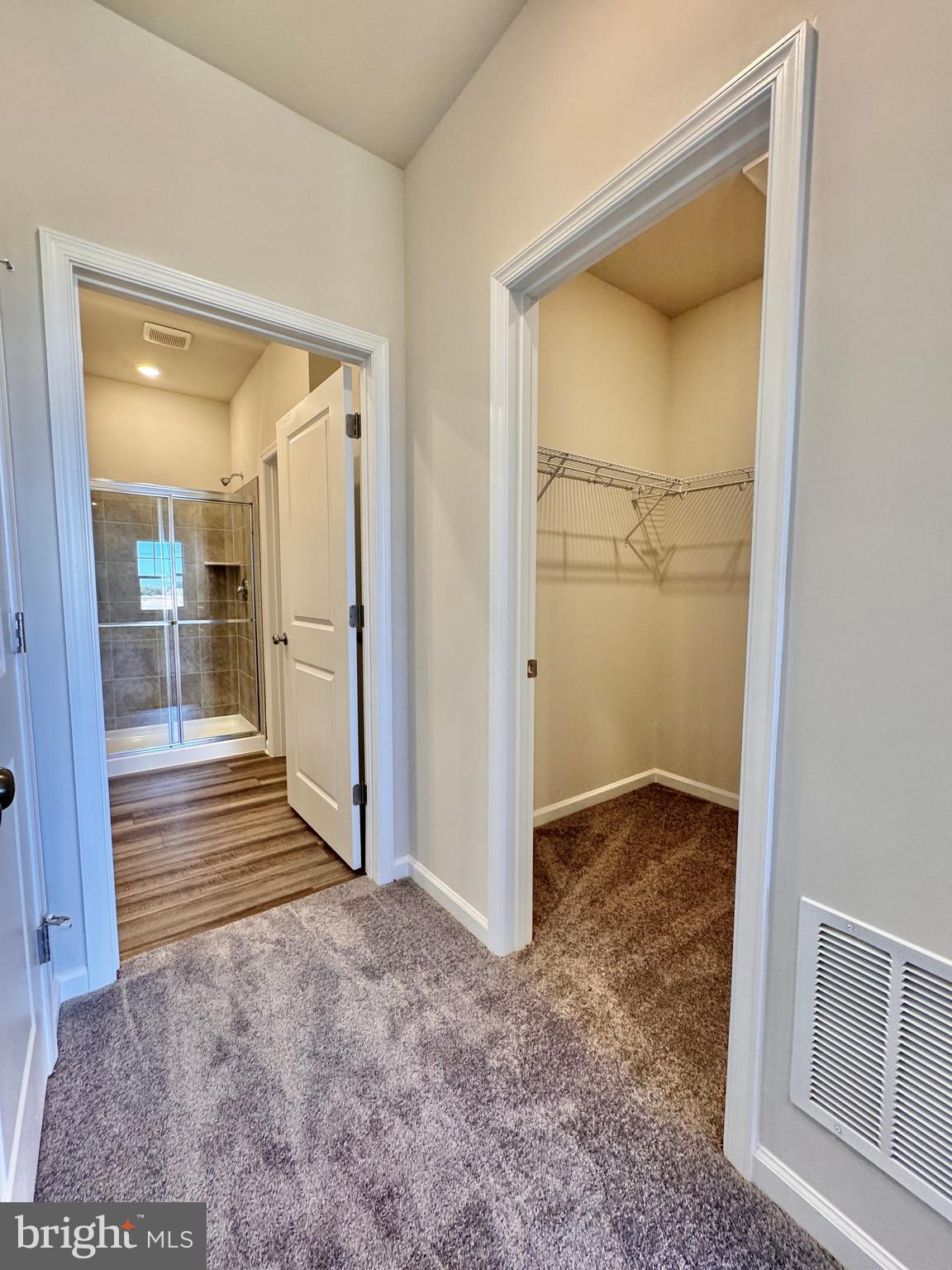 RED CLOVER MEADOWS - Residential Lease