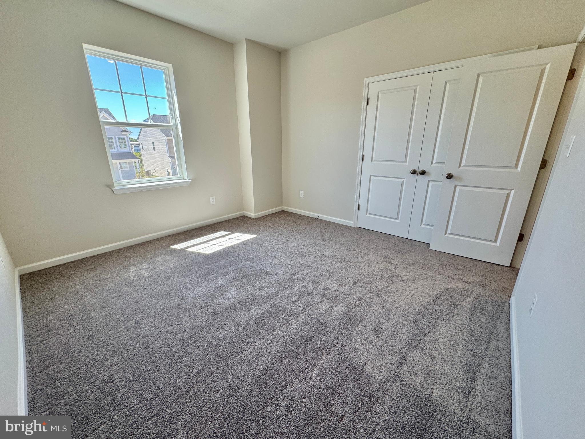 RED CLOVER MEADOWS - Residential Lease