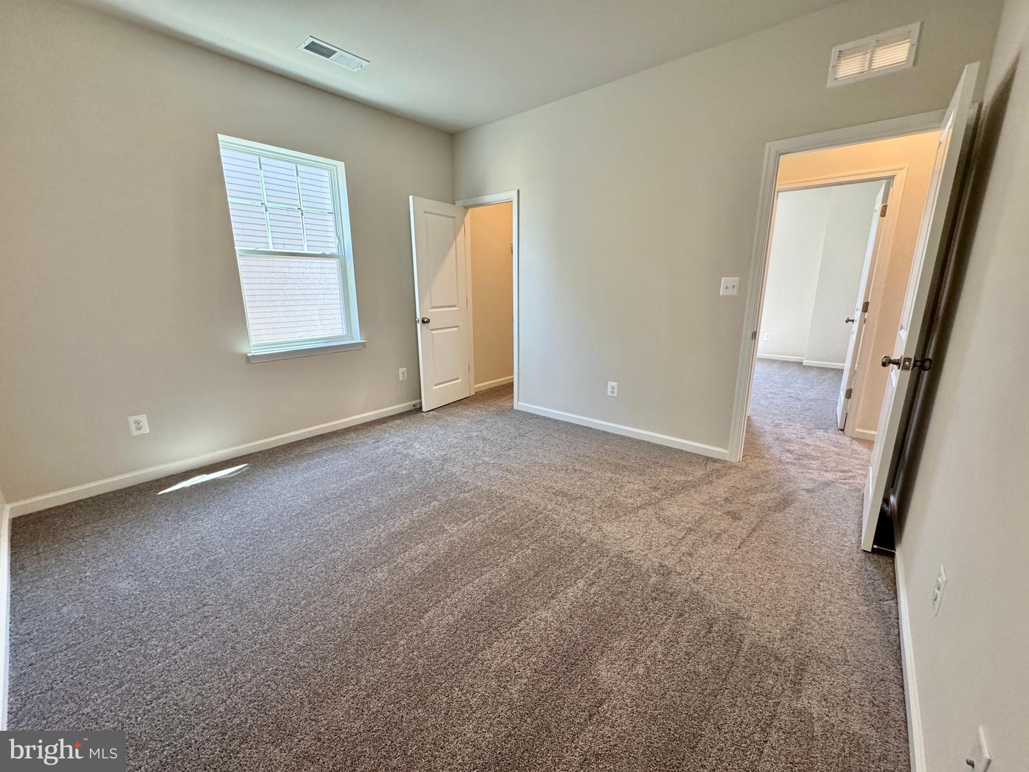 RED CLOVER MEADOWS - Residential Lease