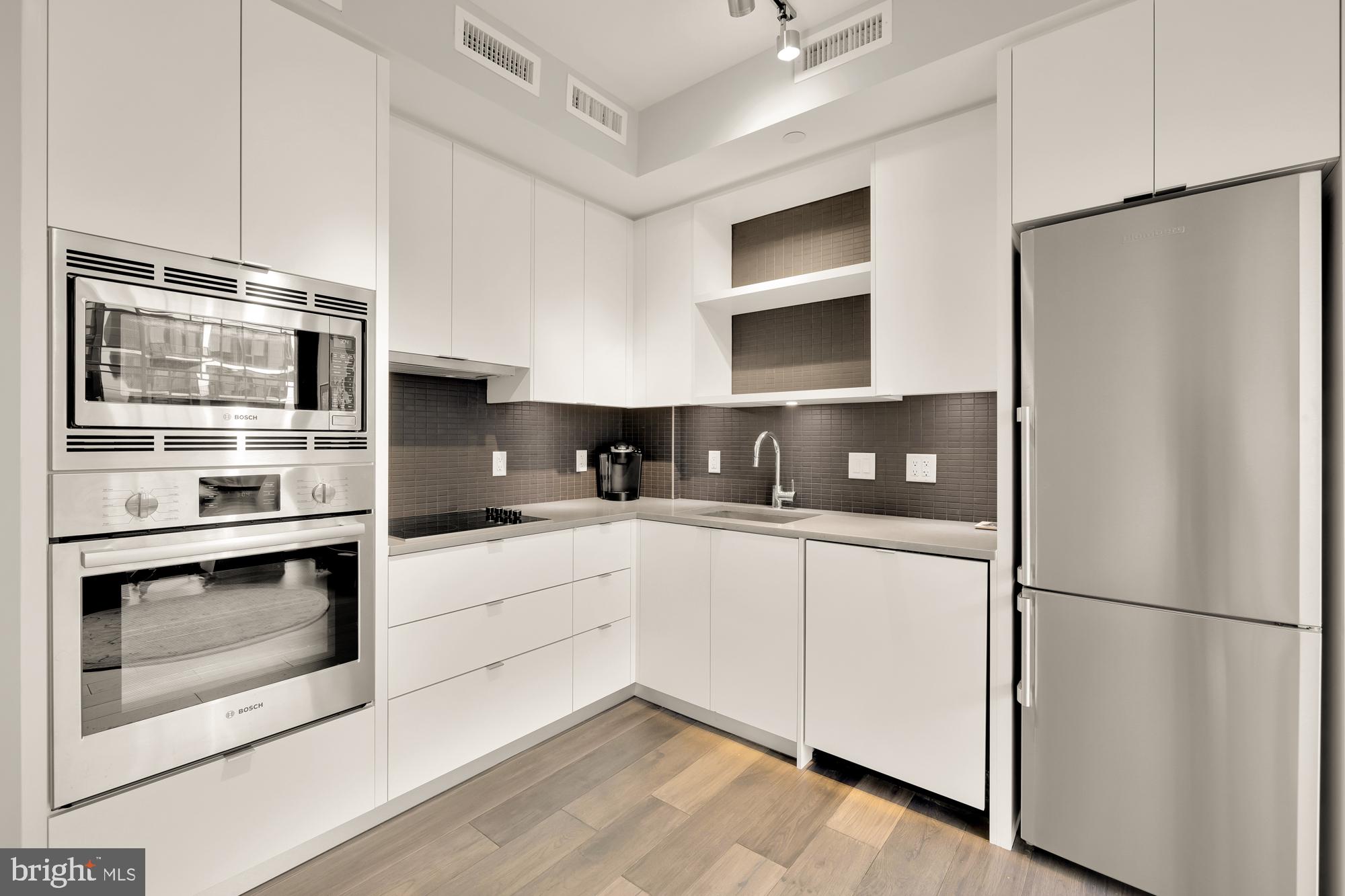 1300 4TH STREET SE 702